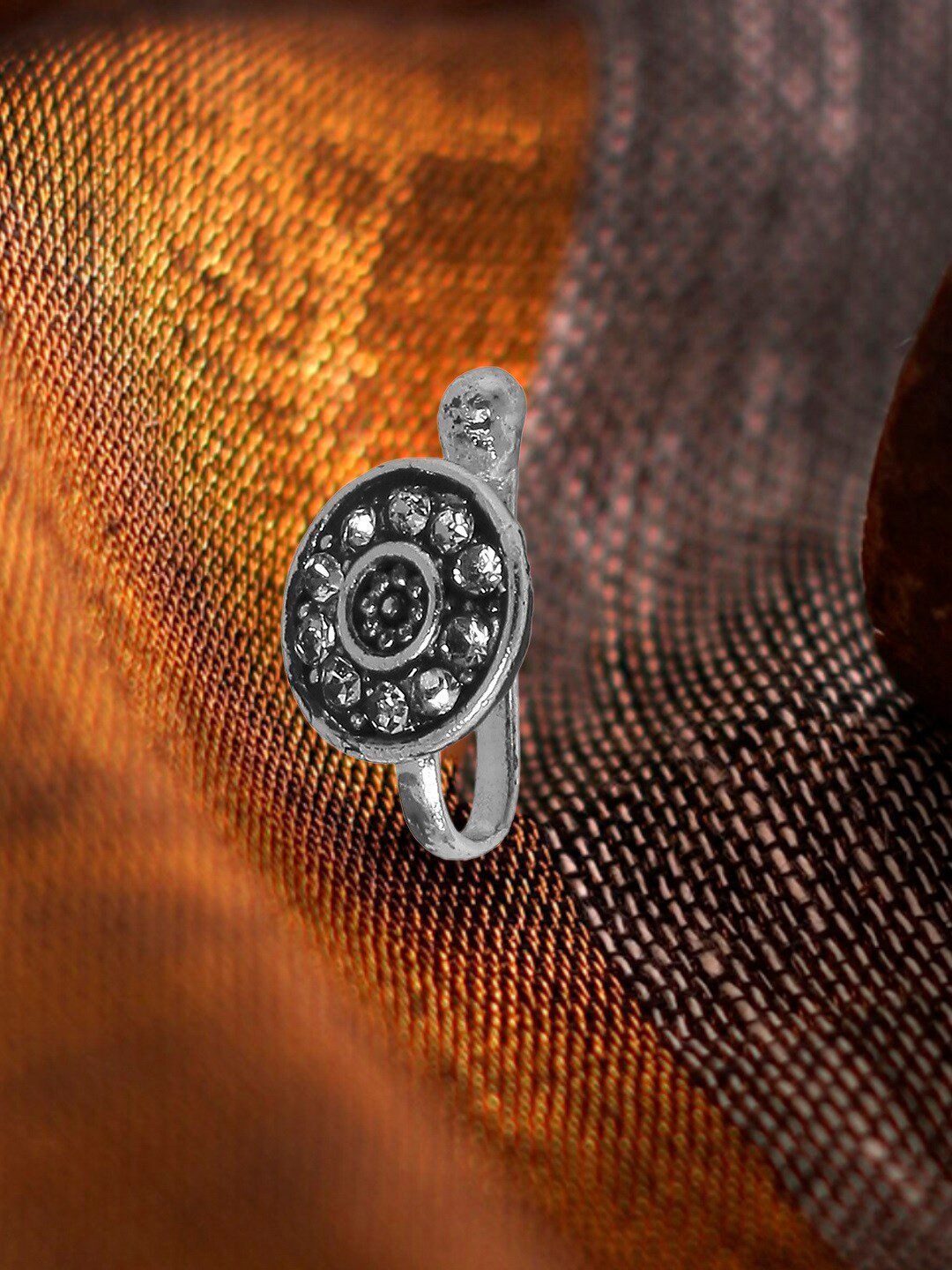 OOMPH Silver-Toned & Ethnic Round Shape Nose Pin