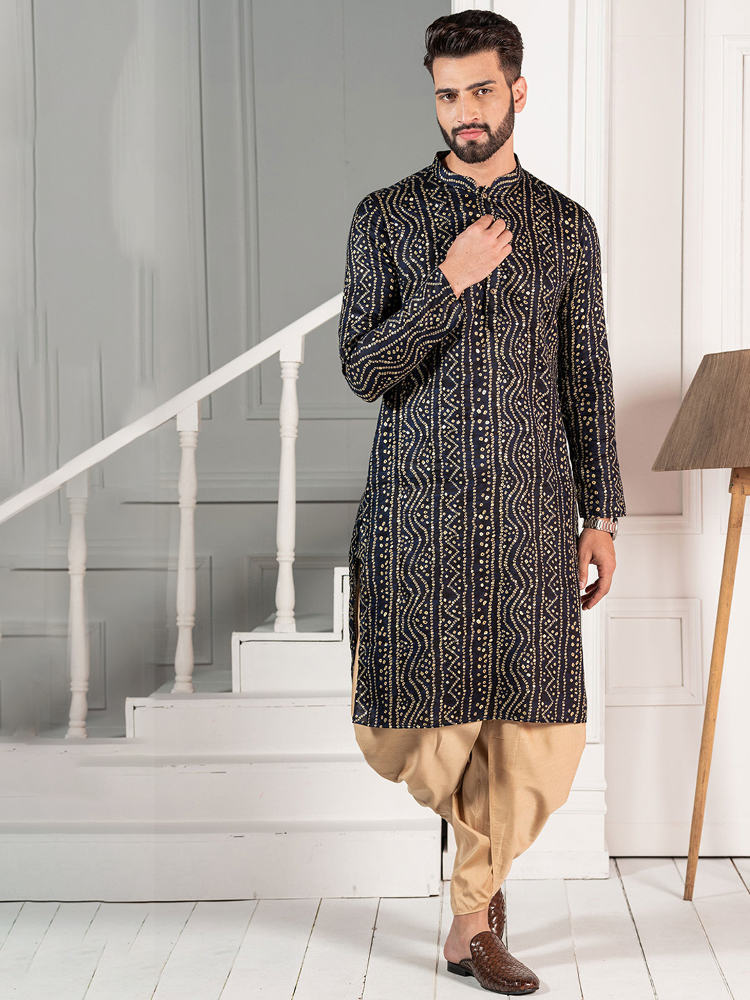 KISAH Men Navy Blue And Black Bandhani Printed Kurta with Dhoti Pants