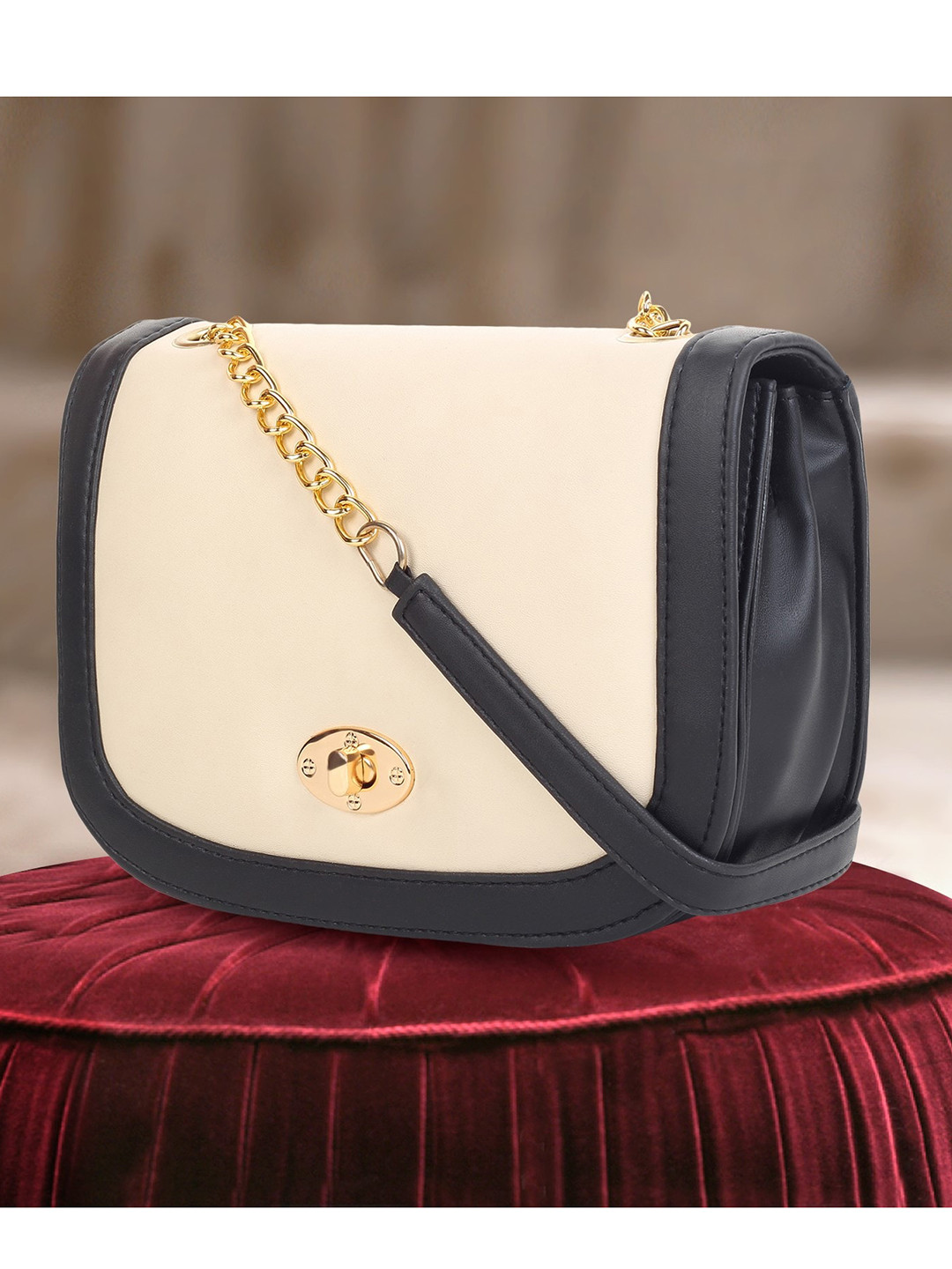 AMYENCE Women Grey and Cream Structured Shoulder Bag