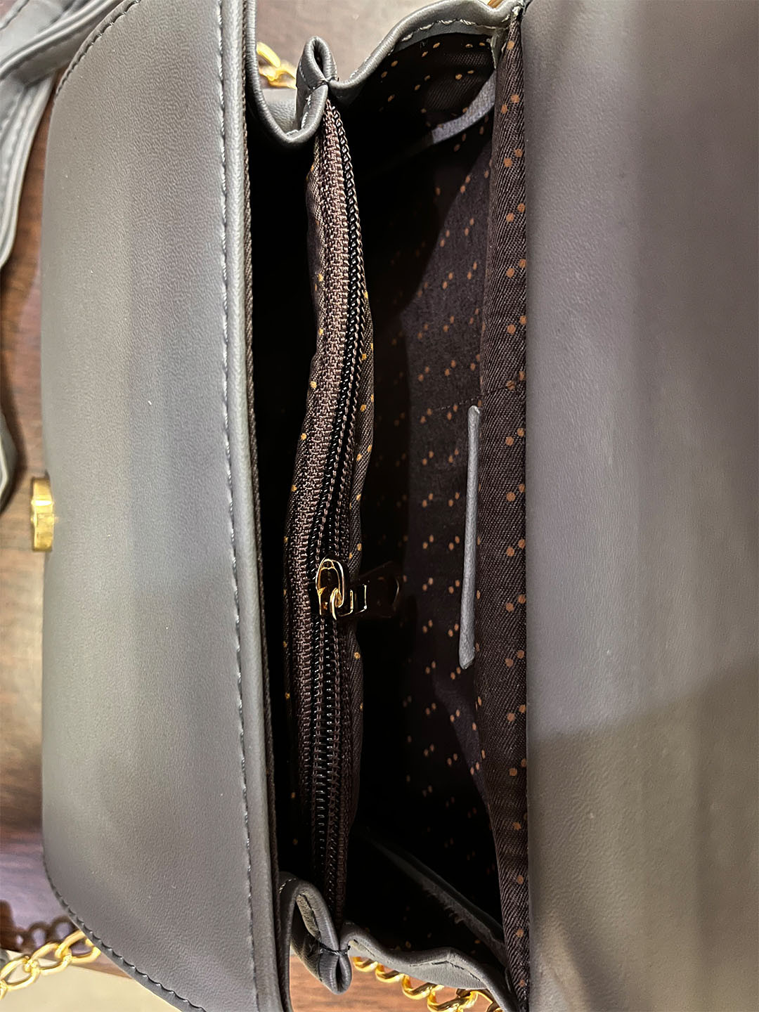 AMYENCE Black Swagger Sling Bag