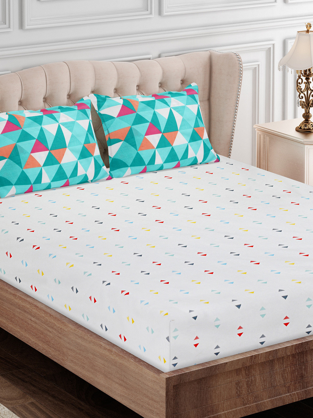SEJ by Nisha Gupta Grey Geometric Cotton 180 TC Flat King Fine Bedsheet with 2 Pillow Covers-225 x 250 cm
