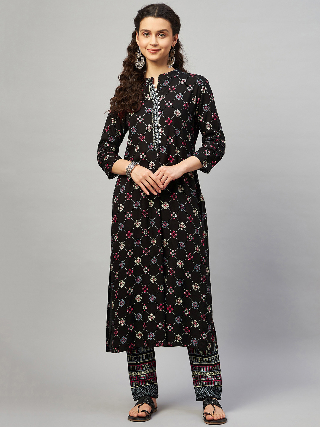 Aaheli Women Black Ethnic Motifs Printed Kurta with Trousers