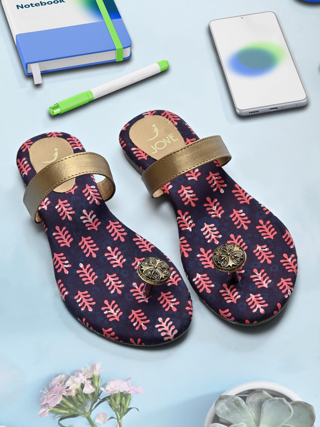 Jove Women Gold-Toned & Navy Blue Printed One Toe Flats
