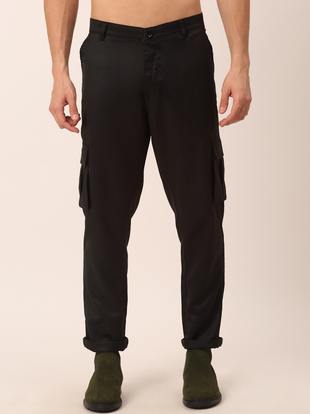 JAINISH Men Black Solid Smart Slim Fit Easy Wash Cargos Trousers