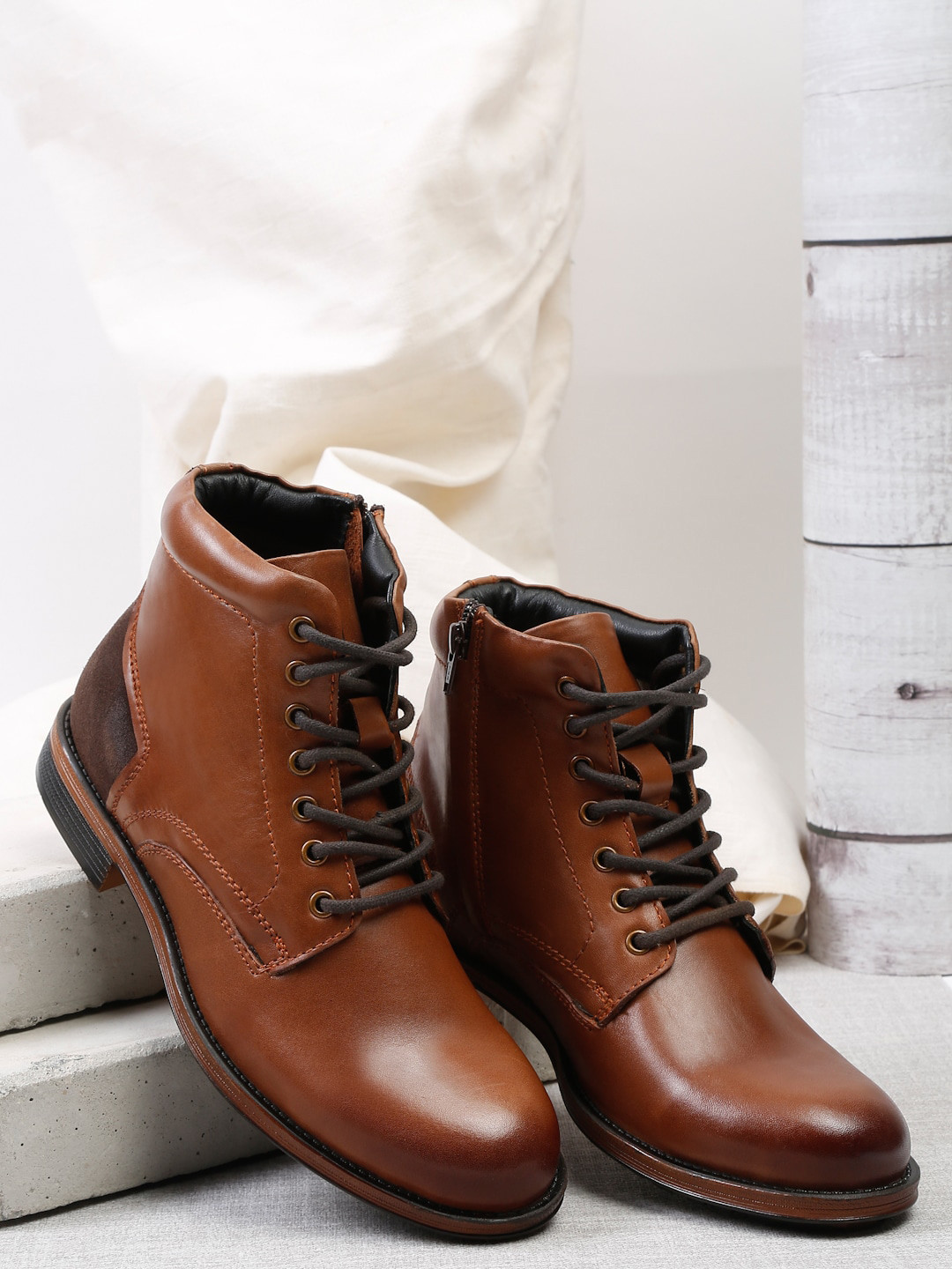 Teakwood Leathers Men Tan-Colored Solid Leather Boots