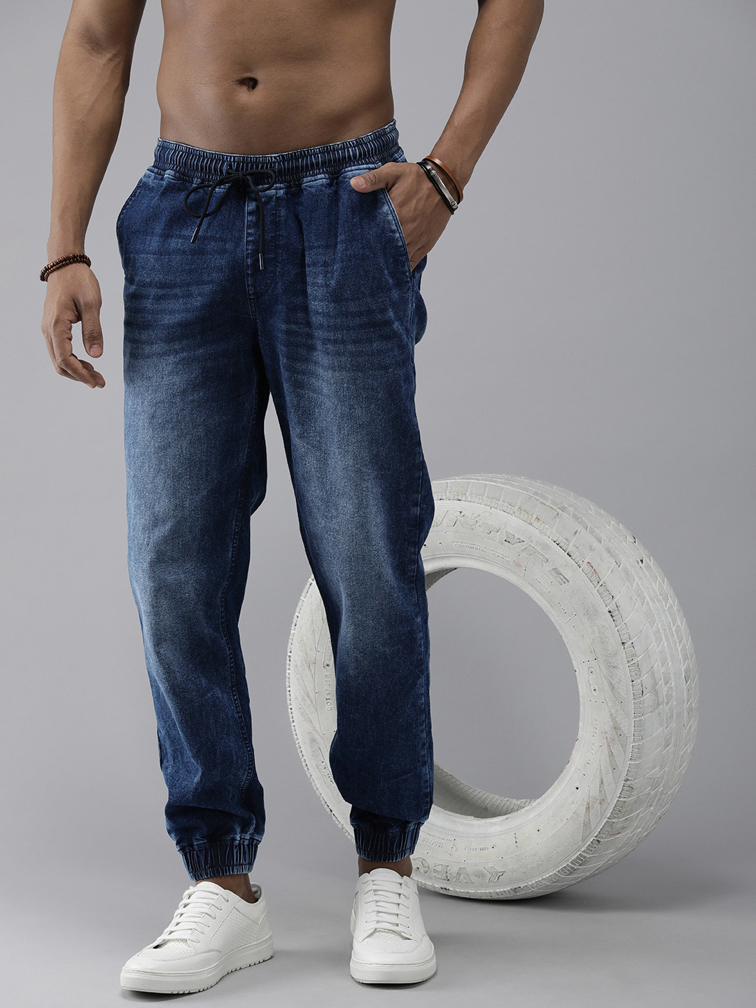 Roadster Men Navy Blue Solid Slim Fit Stretchable Denim Joggers