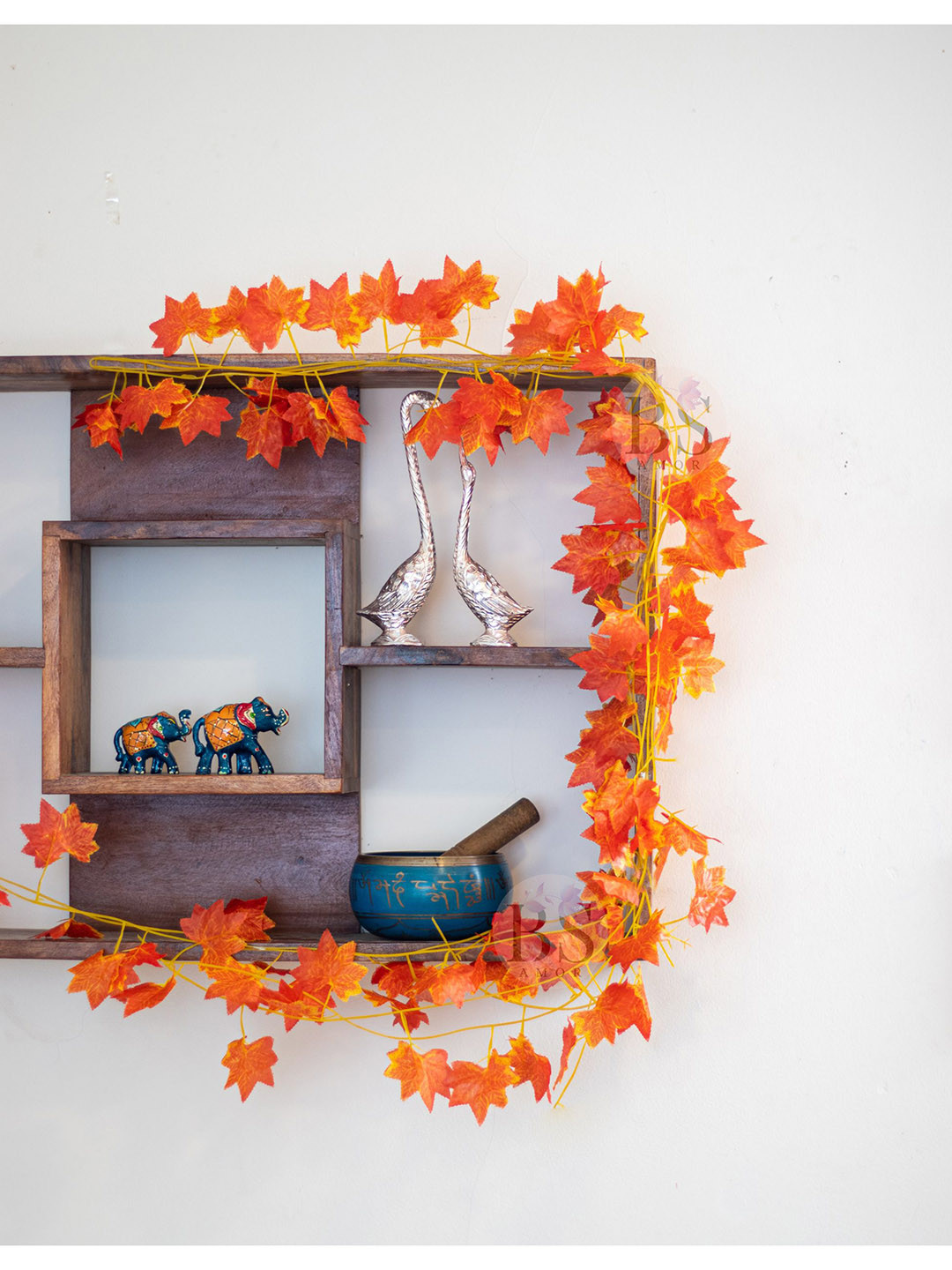 BS AMOR Pack Of 6 strings Orange Artificial Maple Plants