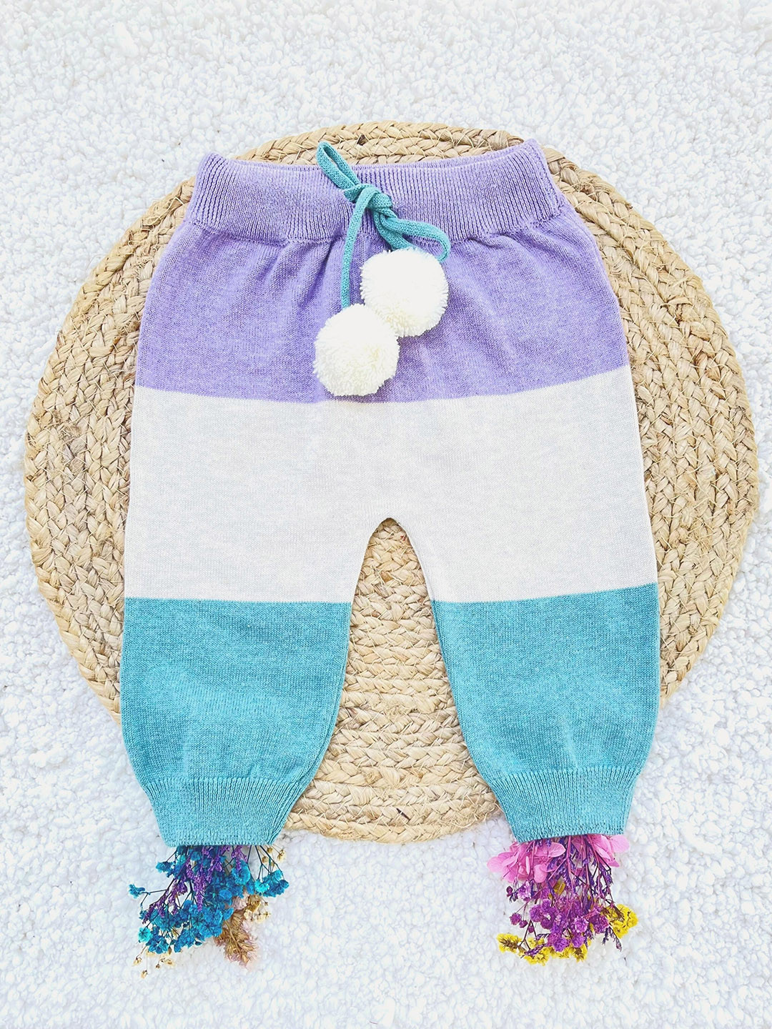 Greendeer Unisex Kids White & Blue Cotton Snuggly Diaper Lower Ankle Length Leggings