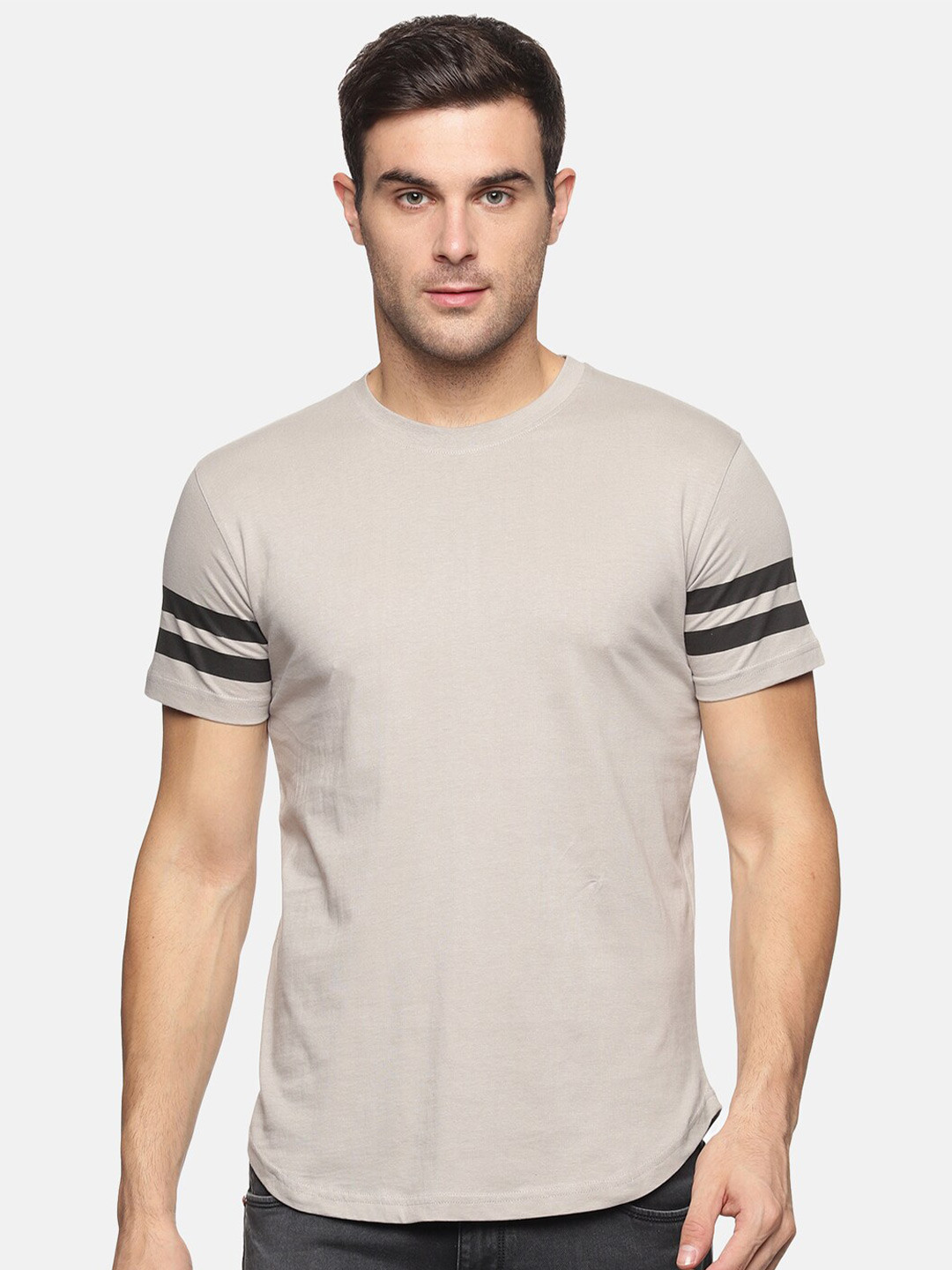 Trends Tower Men Grey  Solid T-shirt