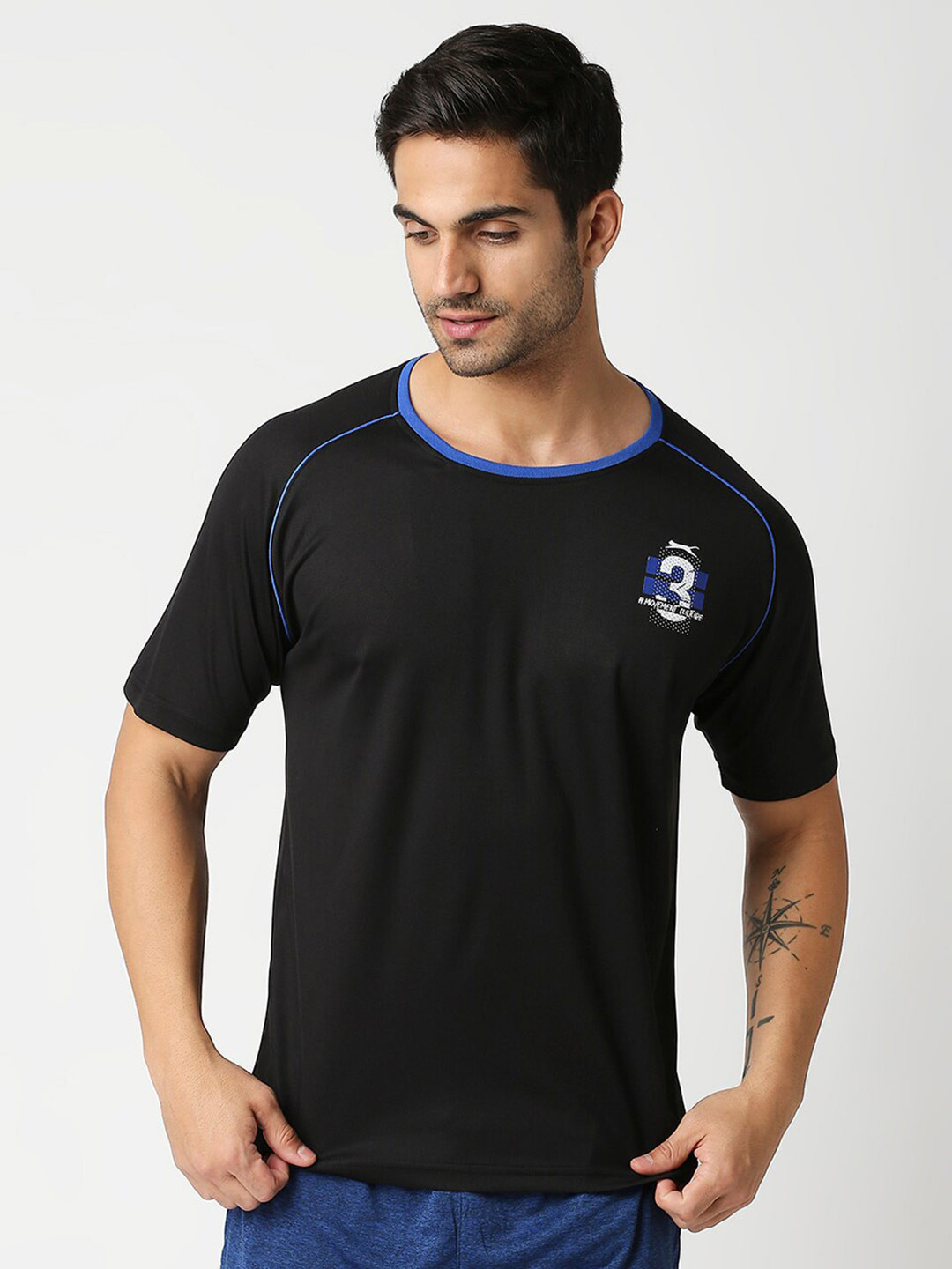 Black Panther Men Black Slim Fit T-shirt