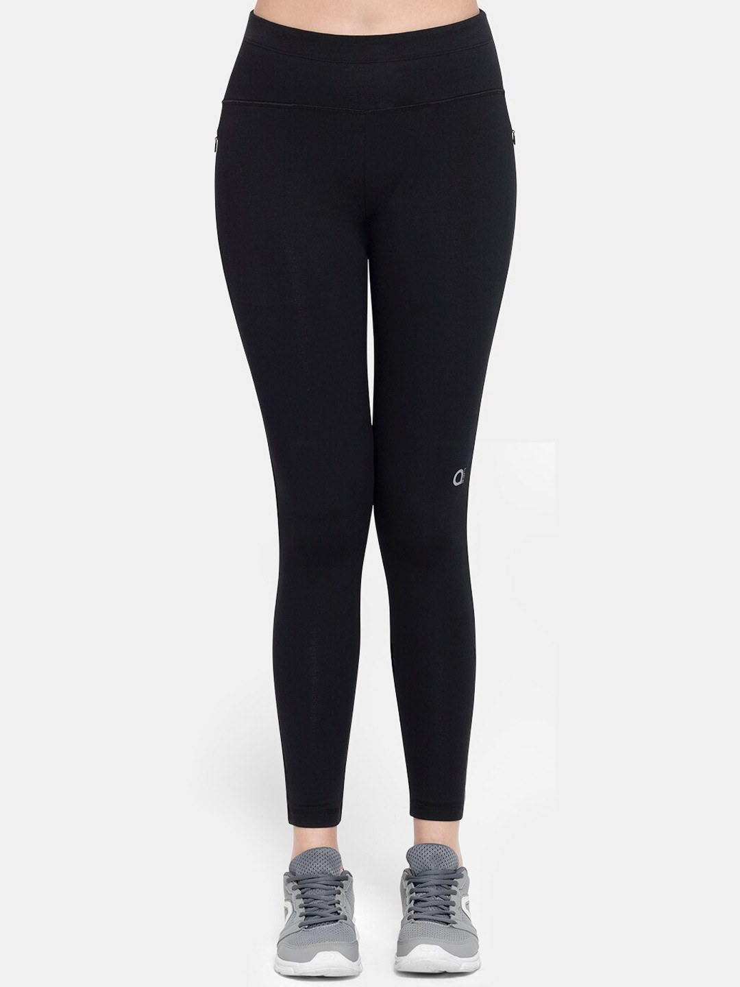Amante Women Black Solid Track Pants