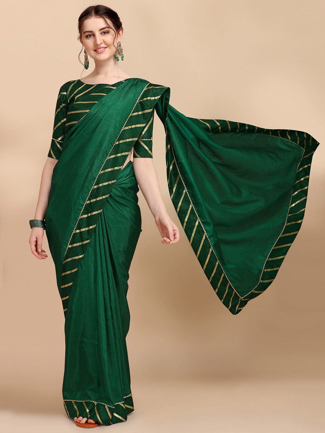 Fab Viva Green & Gold-Toned Plain Saree With Blouse Piece
