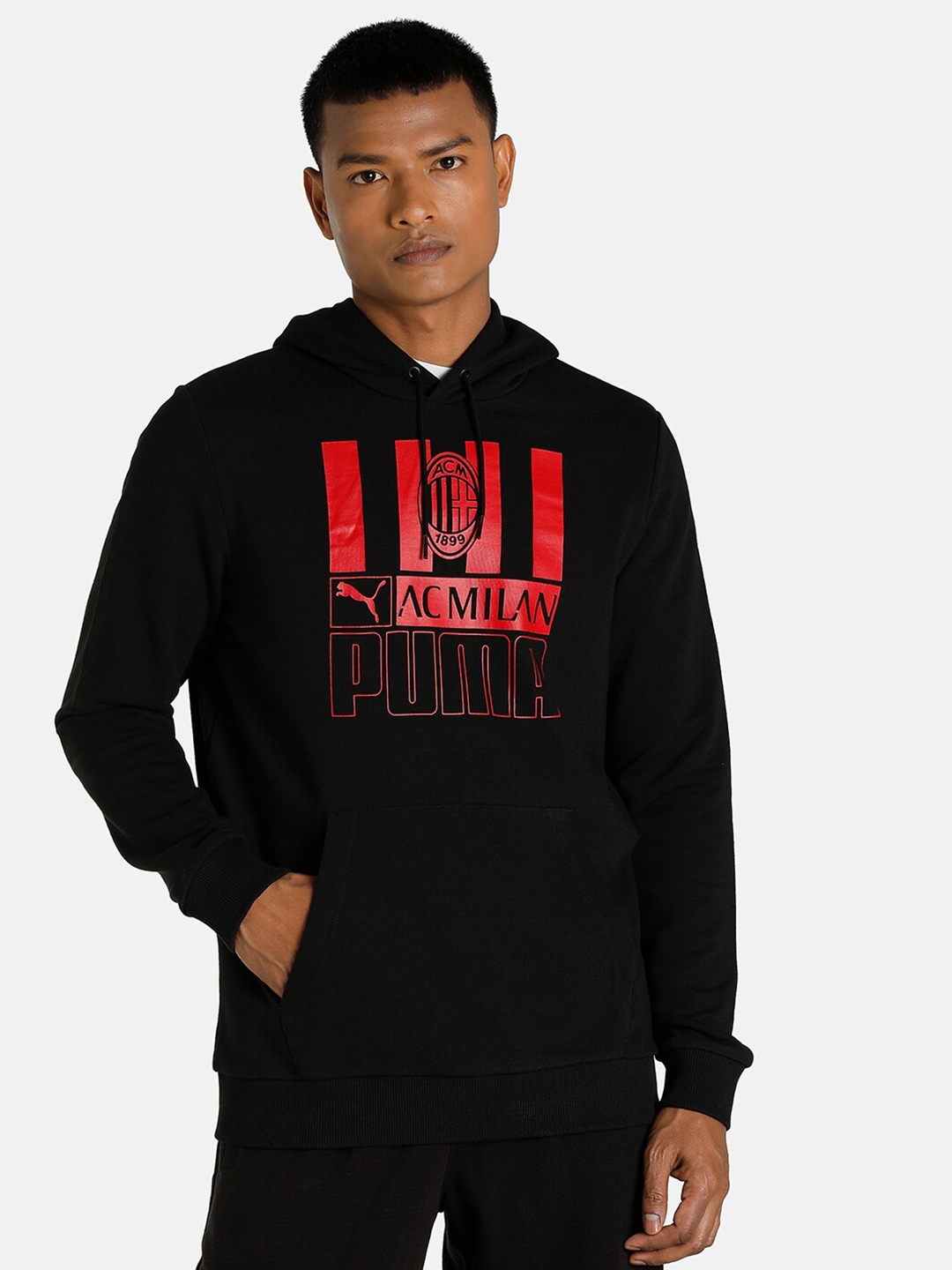 Assassin's creed hoodie myntra hotsell