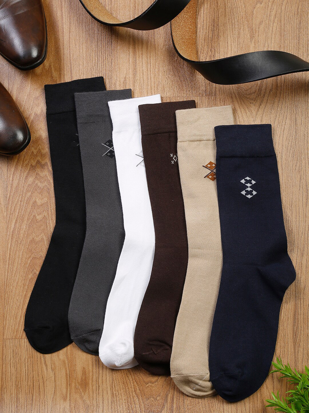 LOUIS STITCH Men Pack Of 6 Multicoloured Solid Calf-Length Antimicrobial Socks
