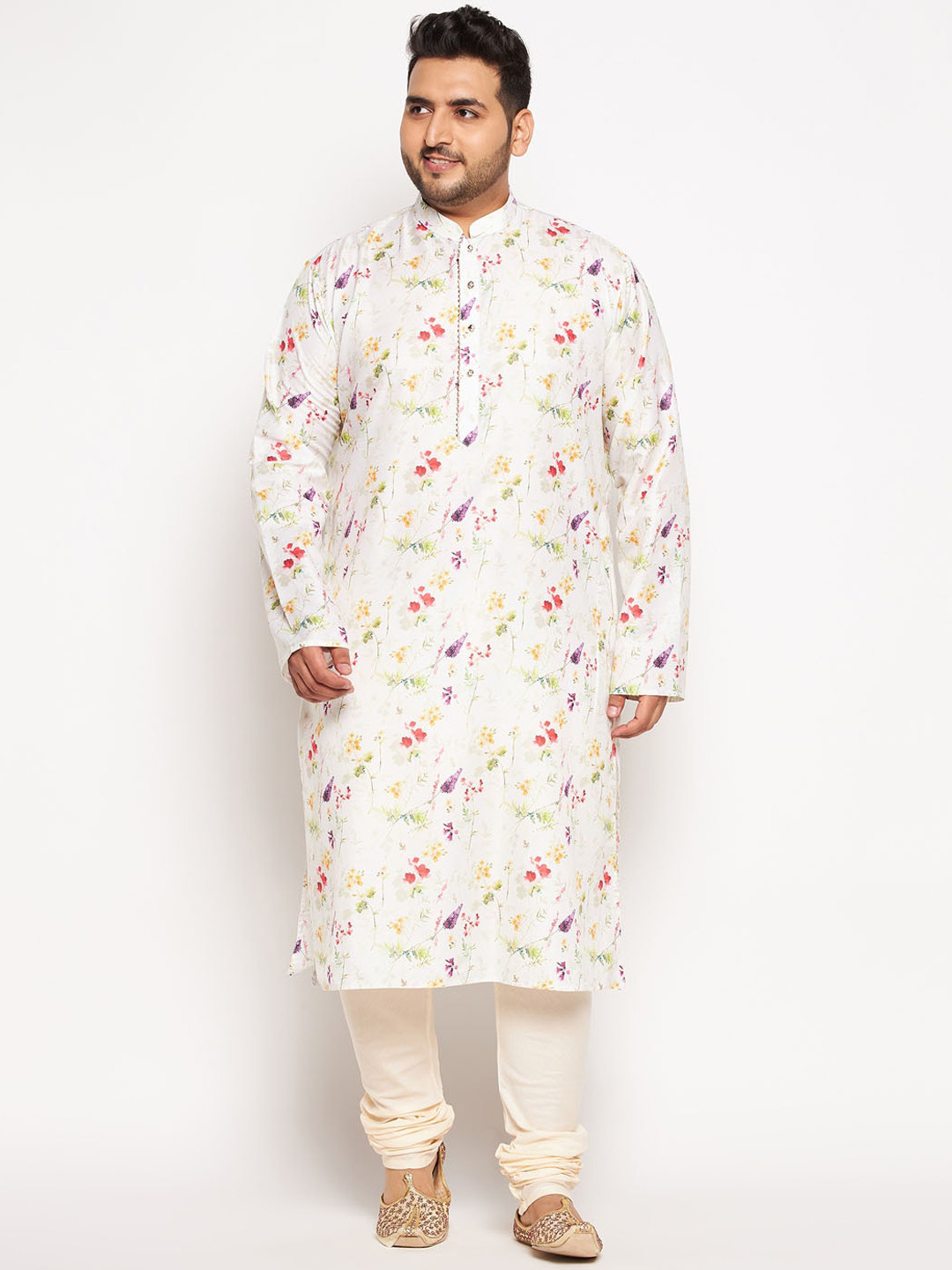 VASTRAMAY Men Cream-Coloured Floral Printed Kurta with Churidar