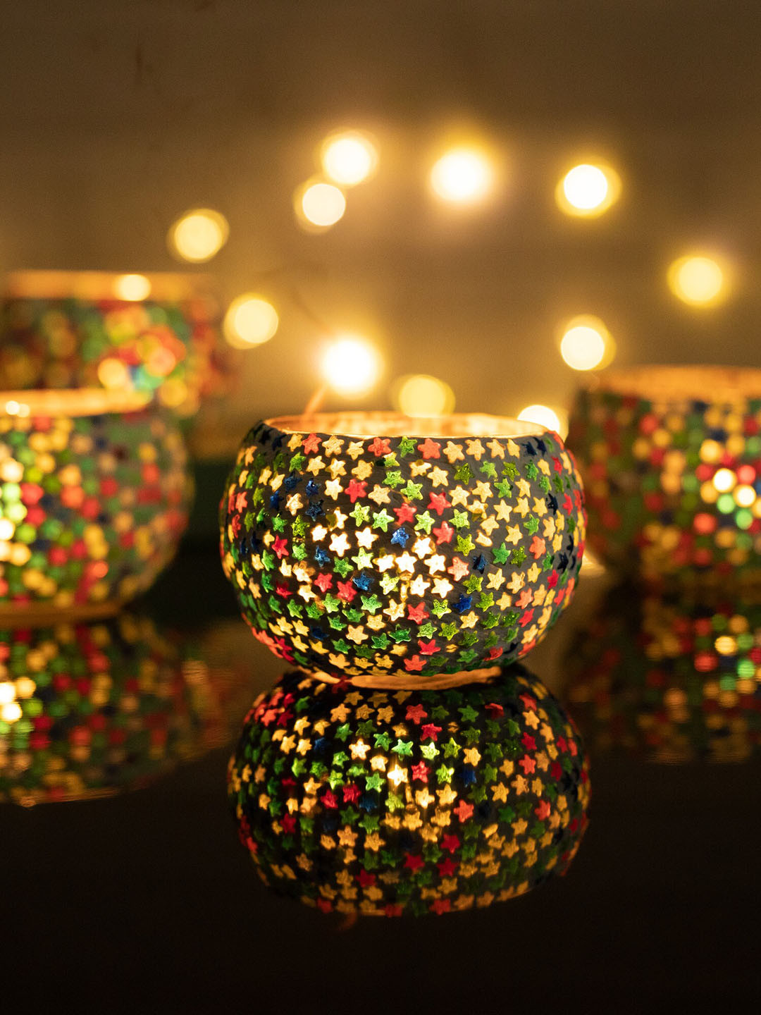 Homesake Set Of 4 White & Red Glass Star Mosaic Candle Holder