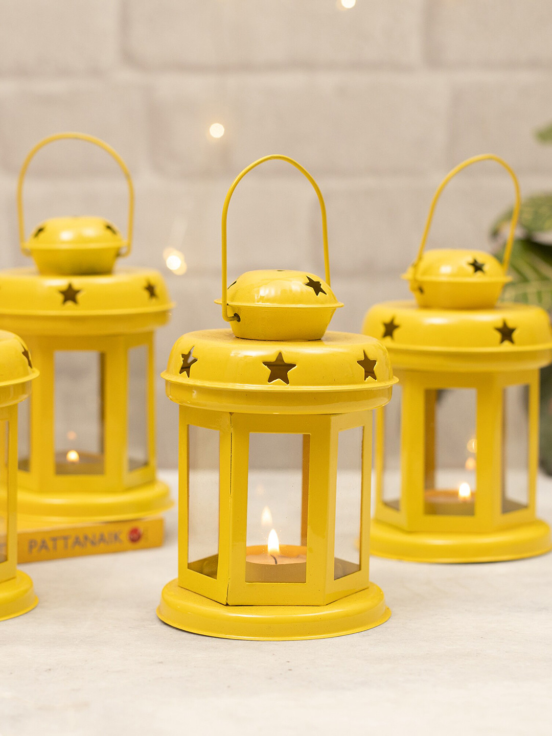 Homesake Set Of 4 Yellow Solid Star Light  Designer Tealight Candle Holders