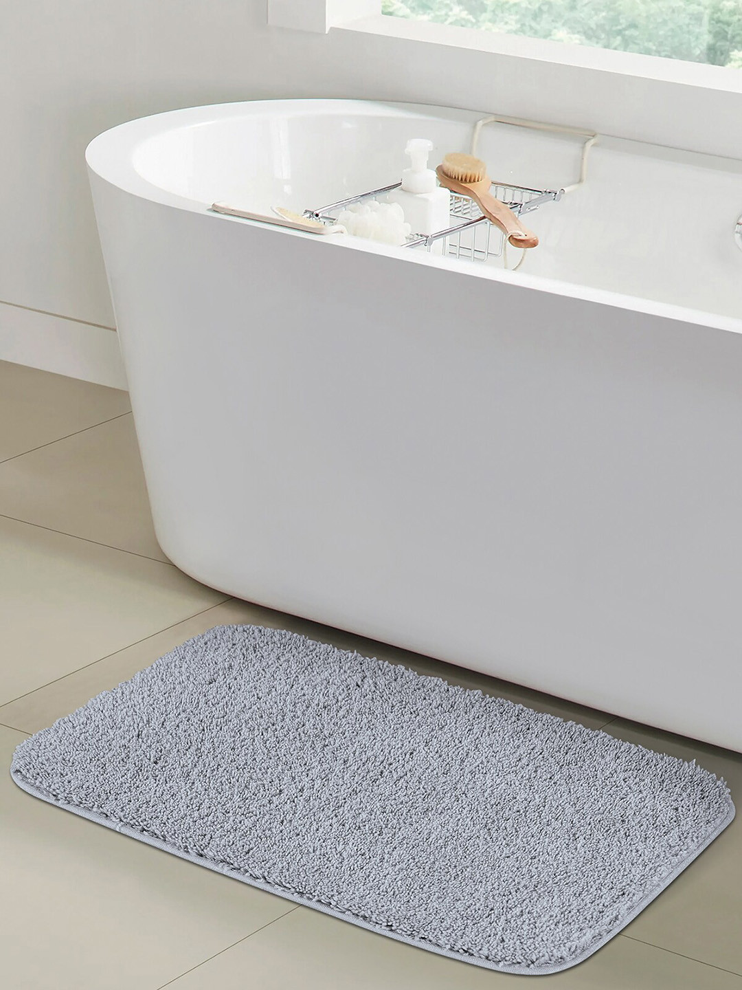 OBSESSIONS Silver-Colored Solid 1400 GSM Anti-Skid Bath Rug