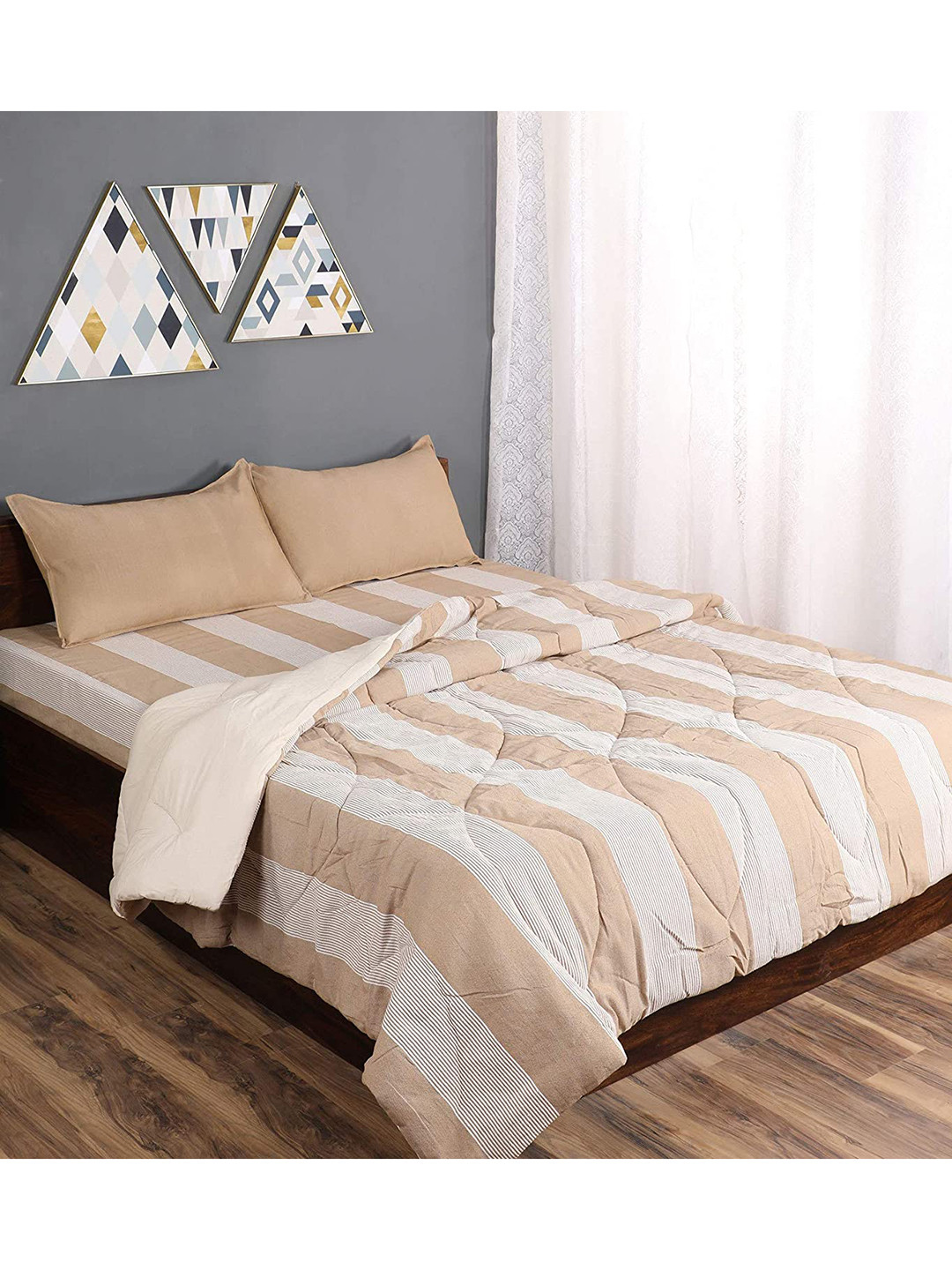 Saral Home Beige & White Striped Mild Winter 210 GSM Double Bed Quilt