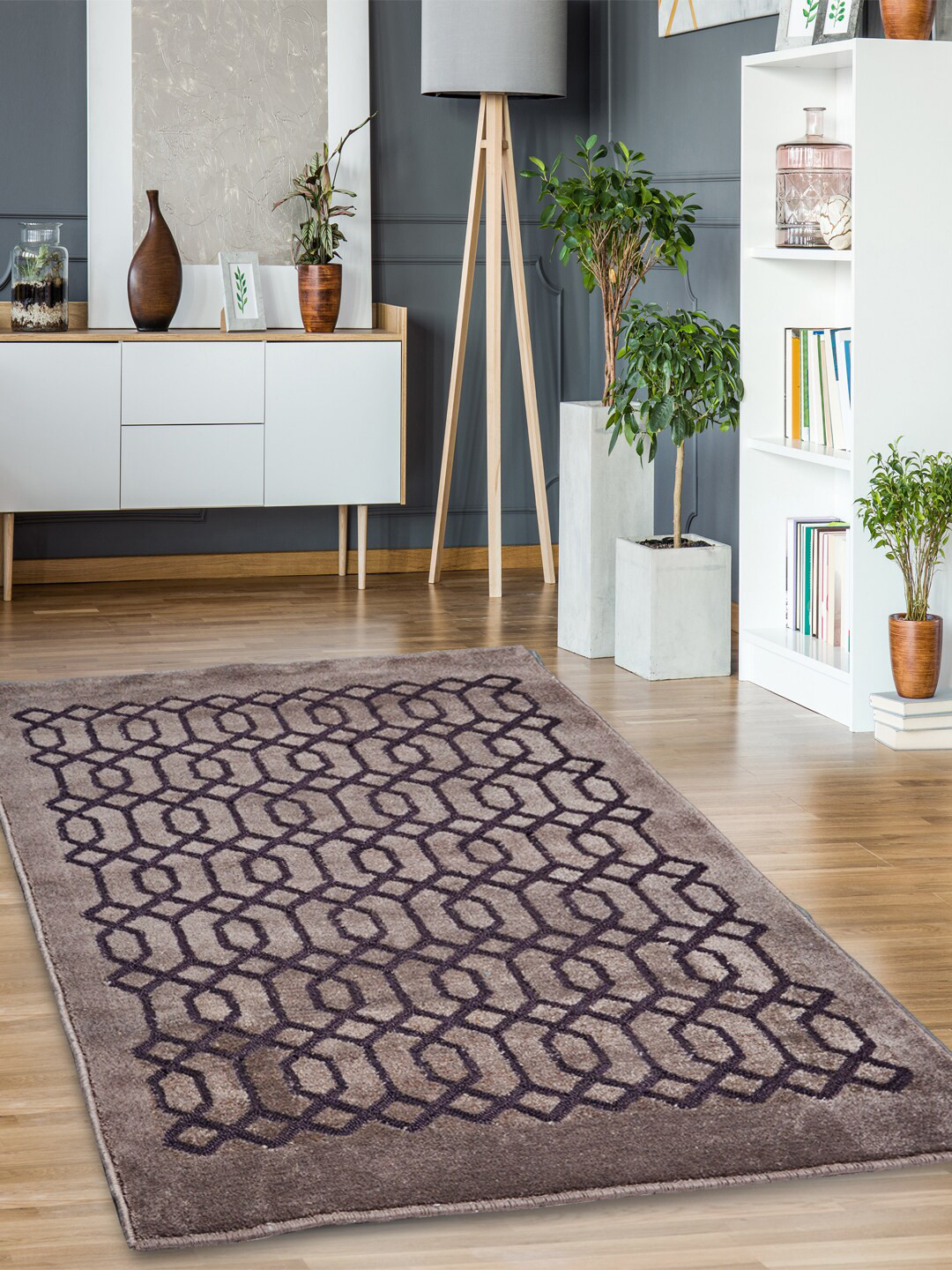 Saral Home Brown Geometric Patterned Handtuffed Cotton Carpets