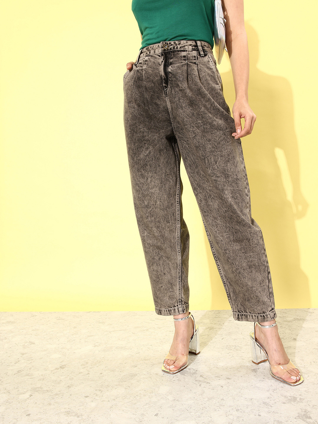 The Roadster Life Co. Women Ash Grey High-Rise Heavy Fade Cotton Crafted Denim Jeans