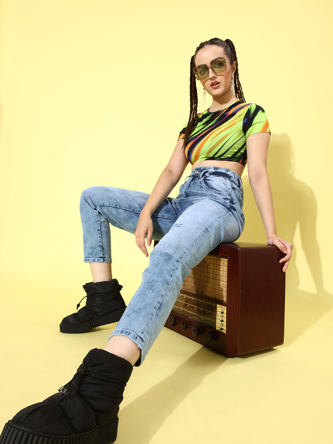 Mast & Harbour Women Blue Boyfriend Fit Heavy Fade Stretchable Jeans