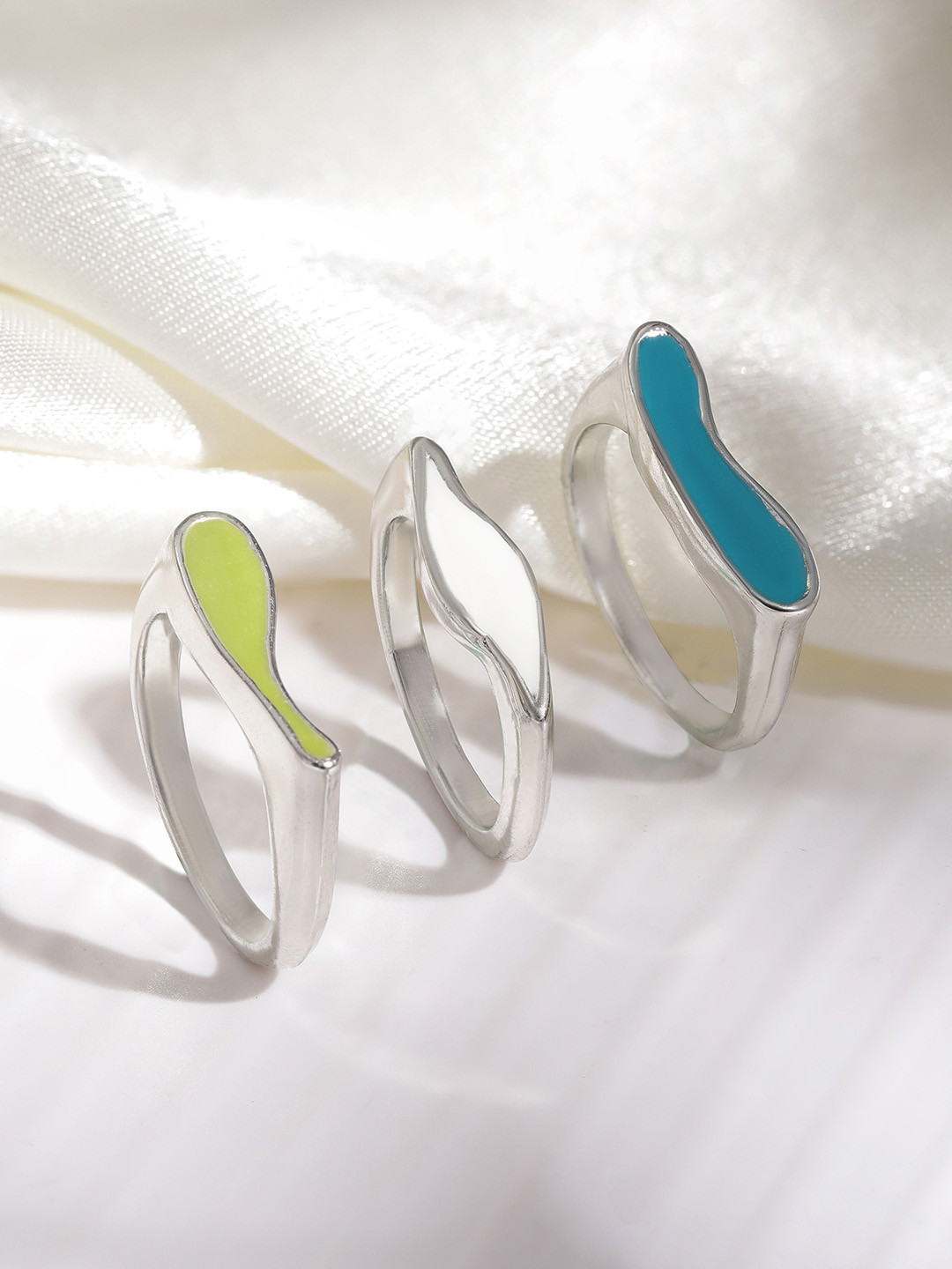 Rubans Voguish Set Of 3 Silver-Plated Blue & White Enamel Adjustable Finger Rings
