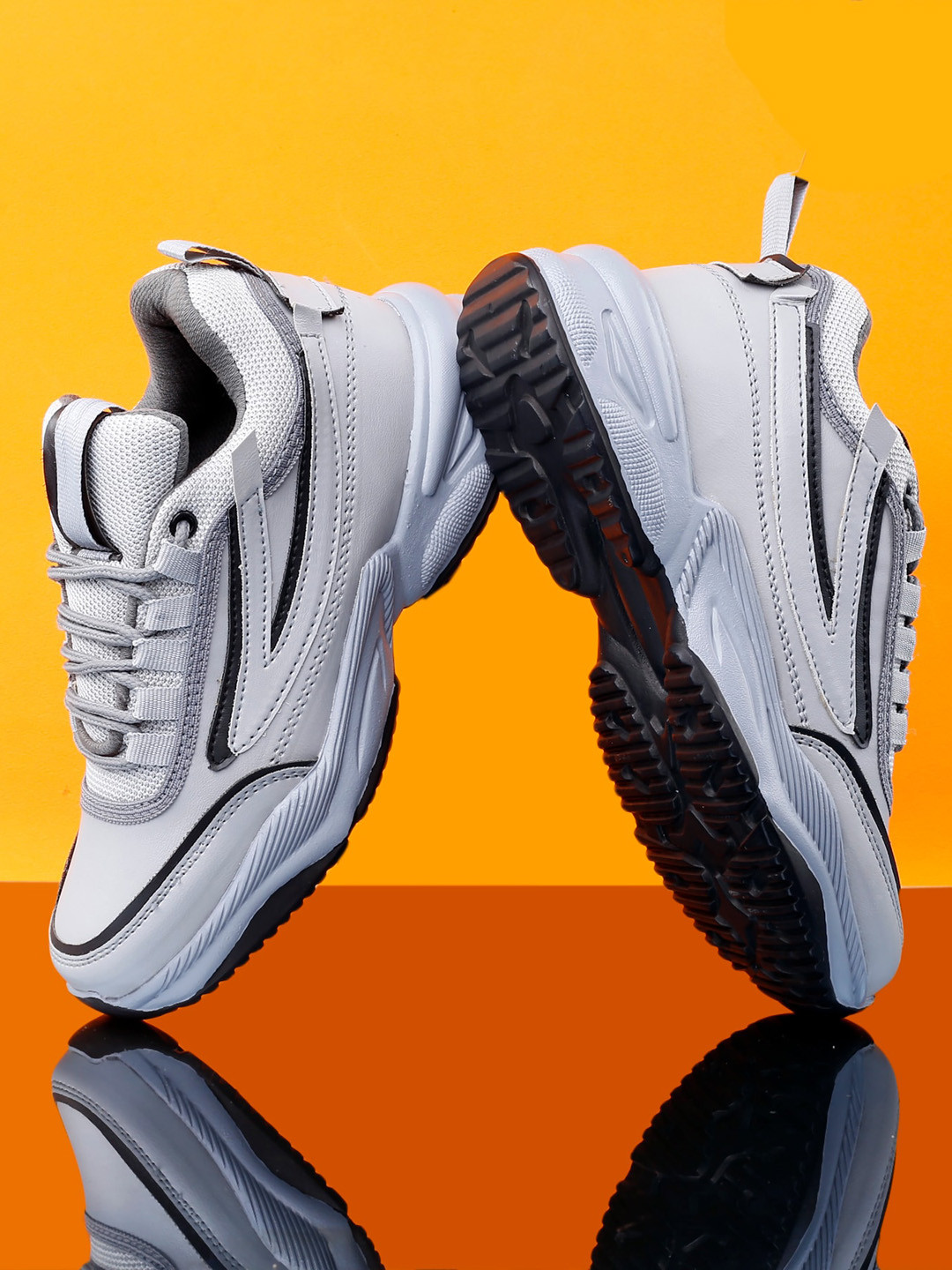 sneakers villa Women Grey Colourblocked High-Top Sneakers