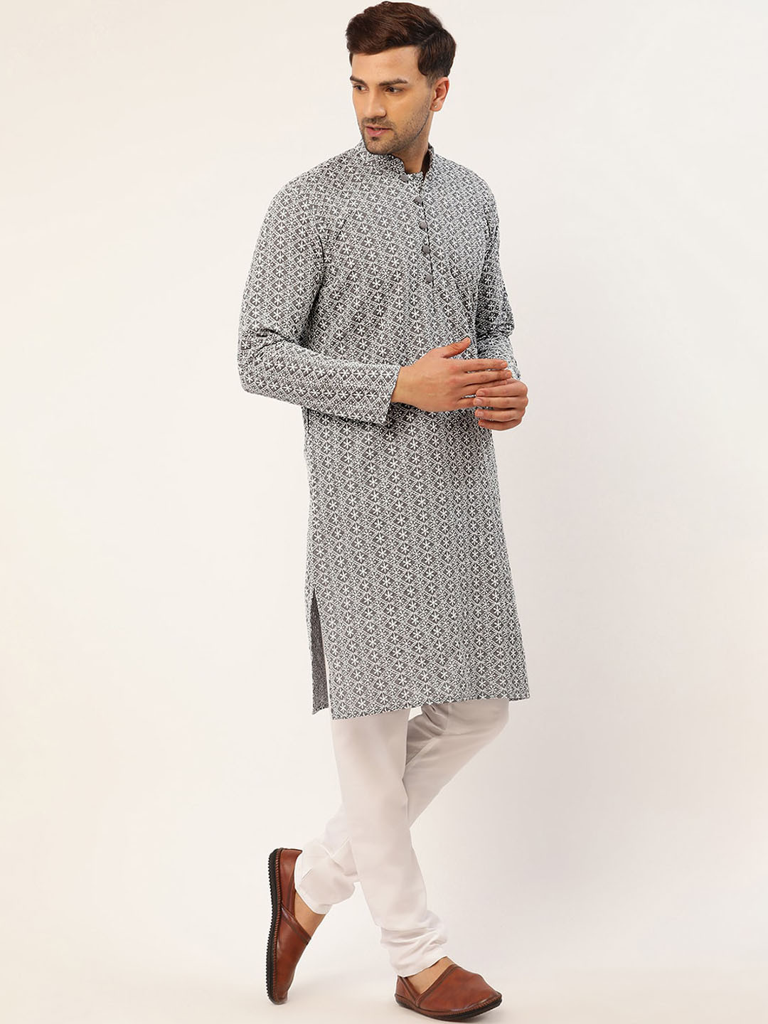 Jompers Men Grey Ethnic Motifs Embroidered Pure Cotton Kurta with Pyjamas