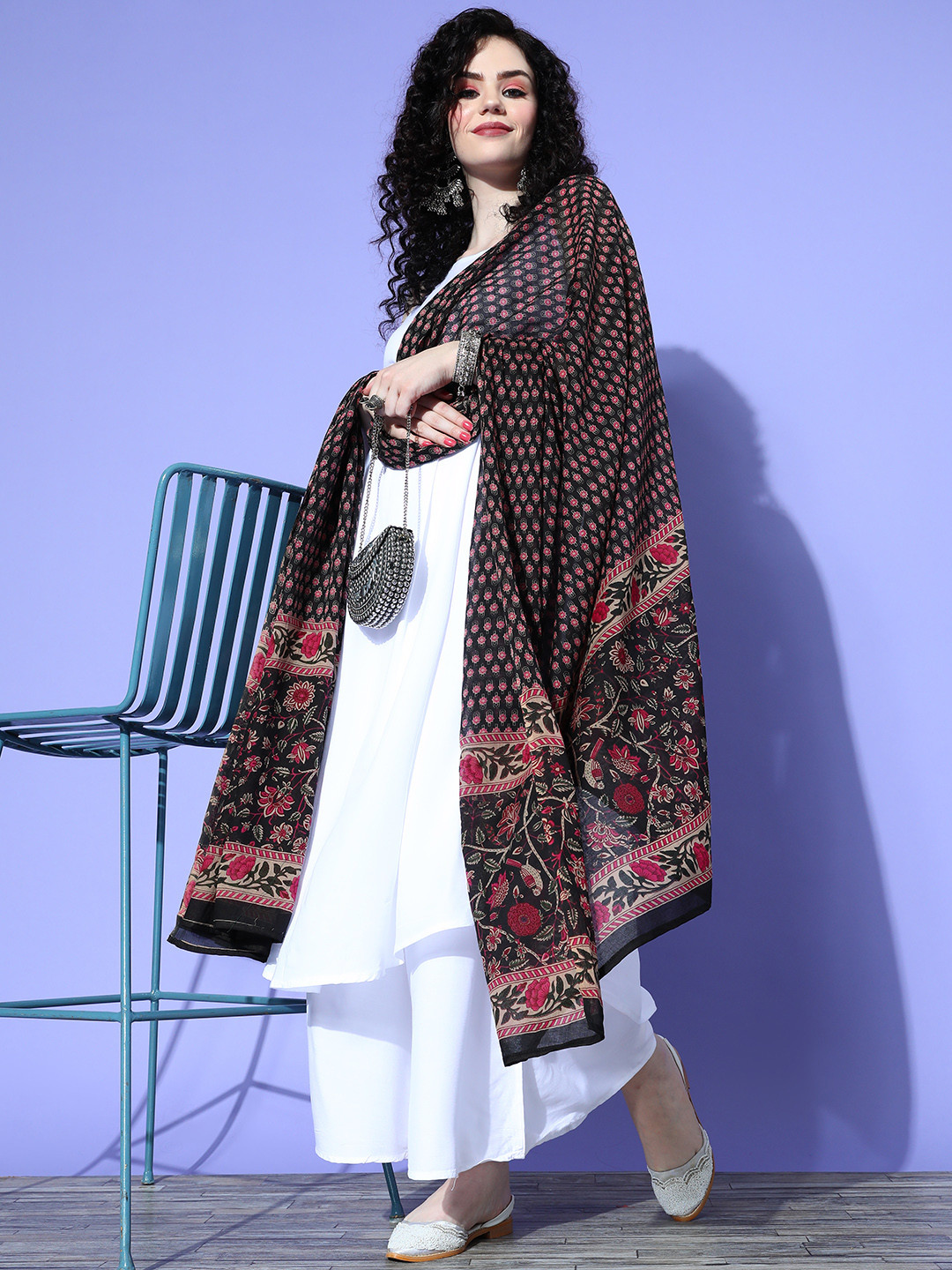 InWeave Women Solid Viscose Rayon Spaghetti Straps Fusion Kurta Set