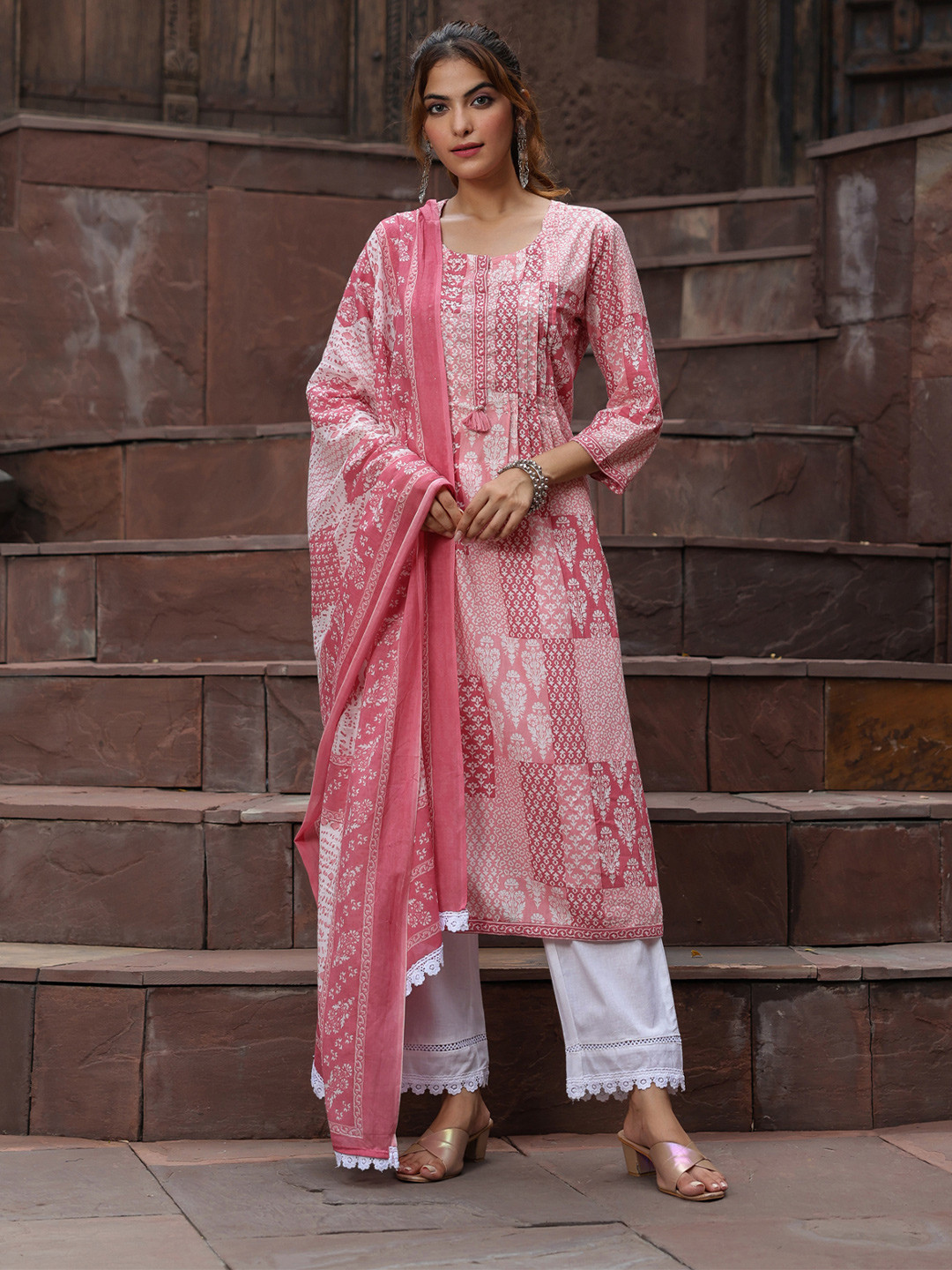 Rain & Rainbow Women Peach-Coloured Ethnic Motifs Printed Sequinned Pure Cotton Kurta with Trousers & With