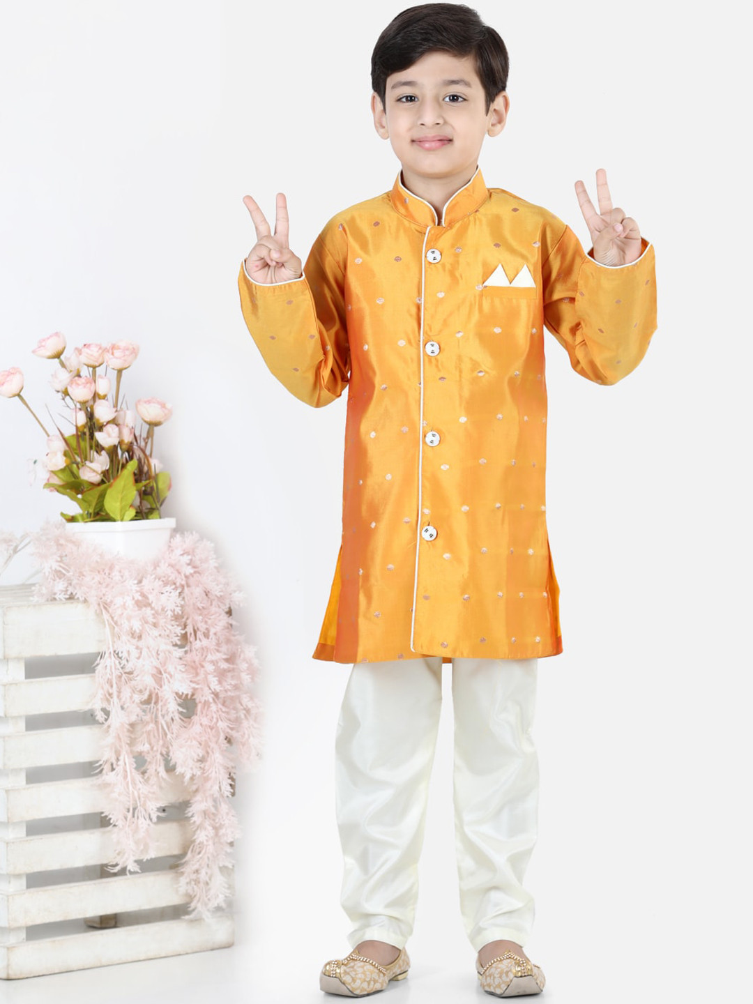BownBee Boys Yellow Woven Design Sherwani