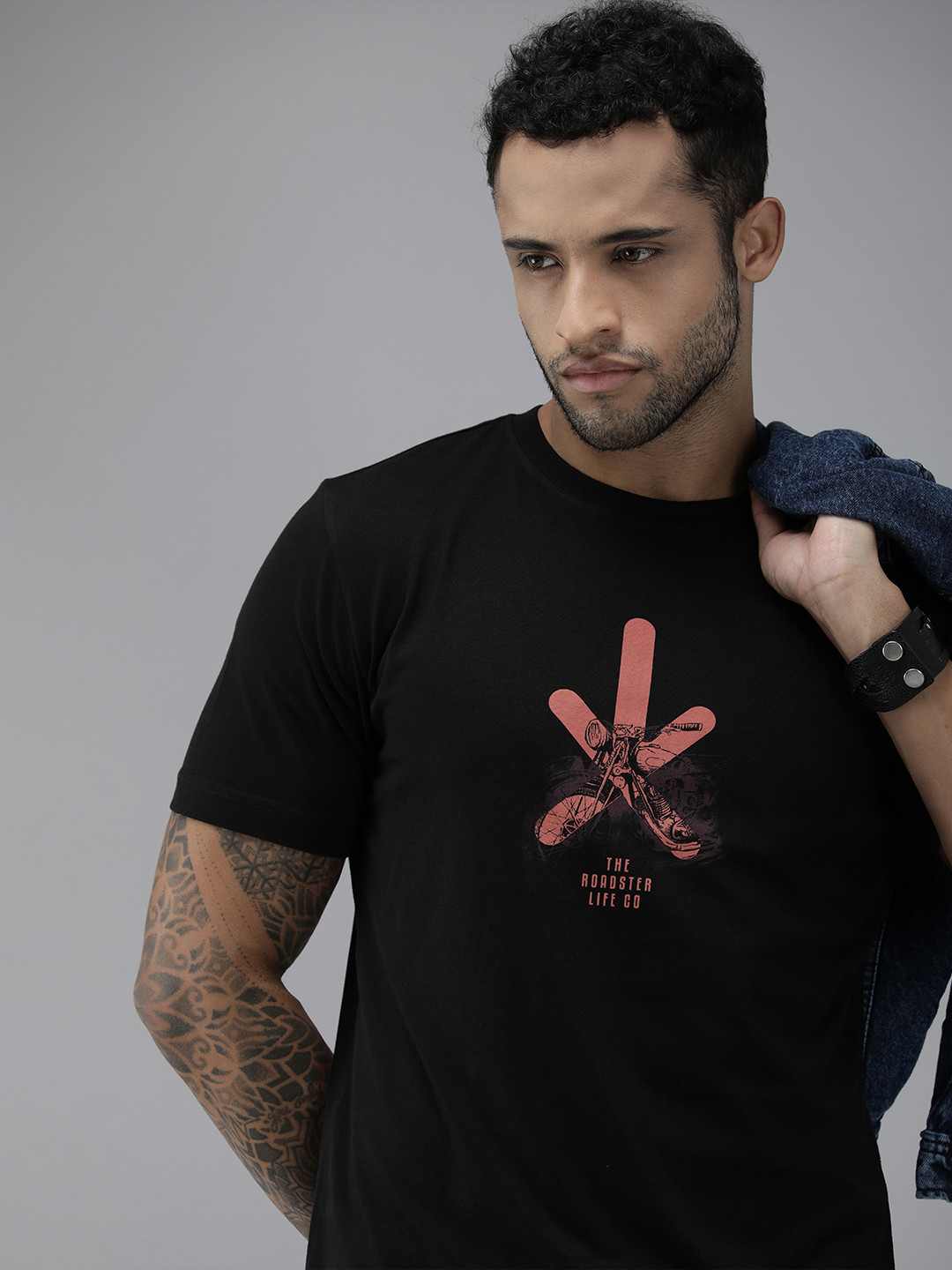 Roadster Men Black & Peach-Coloured Brand Logo Printed Pure Cotton T-shirt