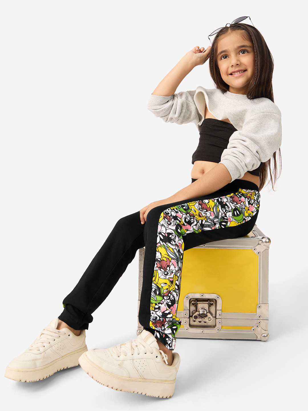 The Souled Store Girls Black Printed Ankle-Length Pure Cotton Leggings