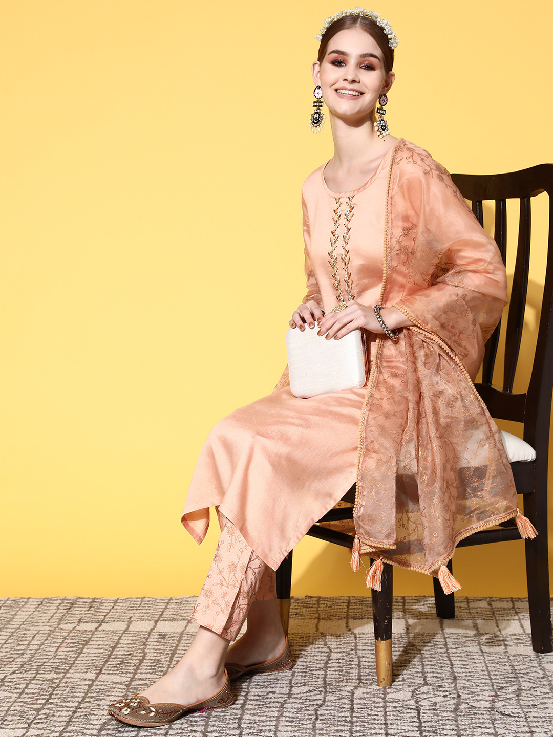 SheWill Women Floral Liva Hyper Texture Kurta Set