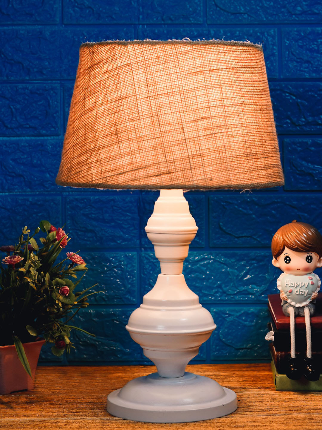 foziq White & Beige Colored Textured Metal Table Lamps