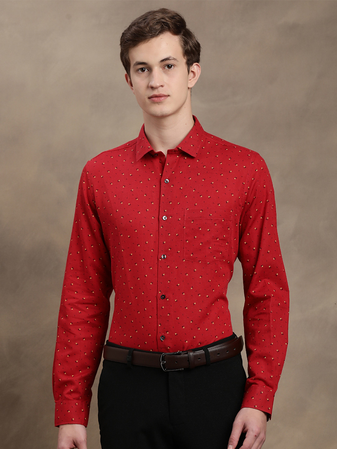Turtle Men Red Printed Cotton Linen Casual Shirt