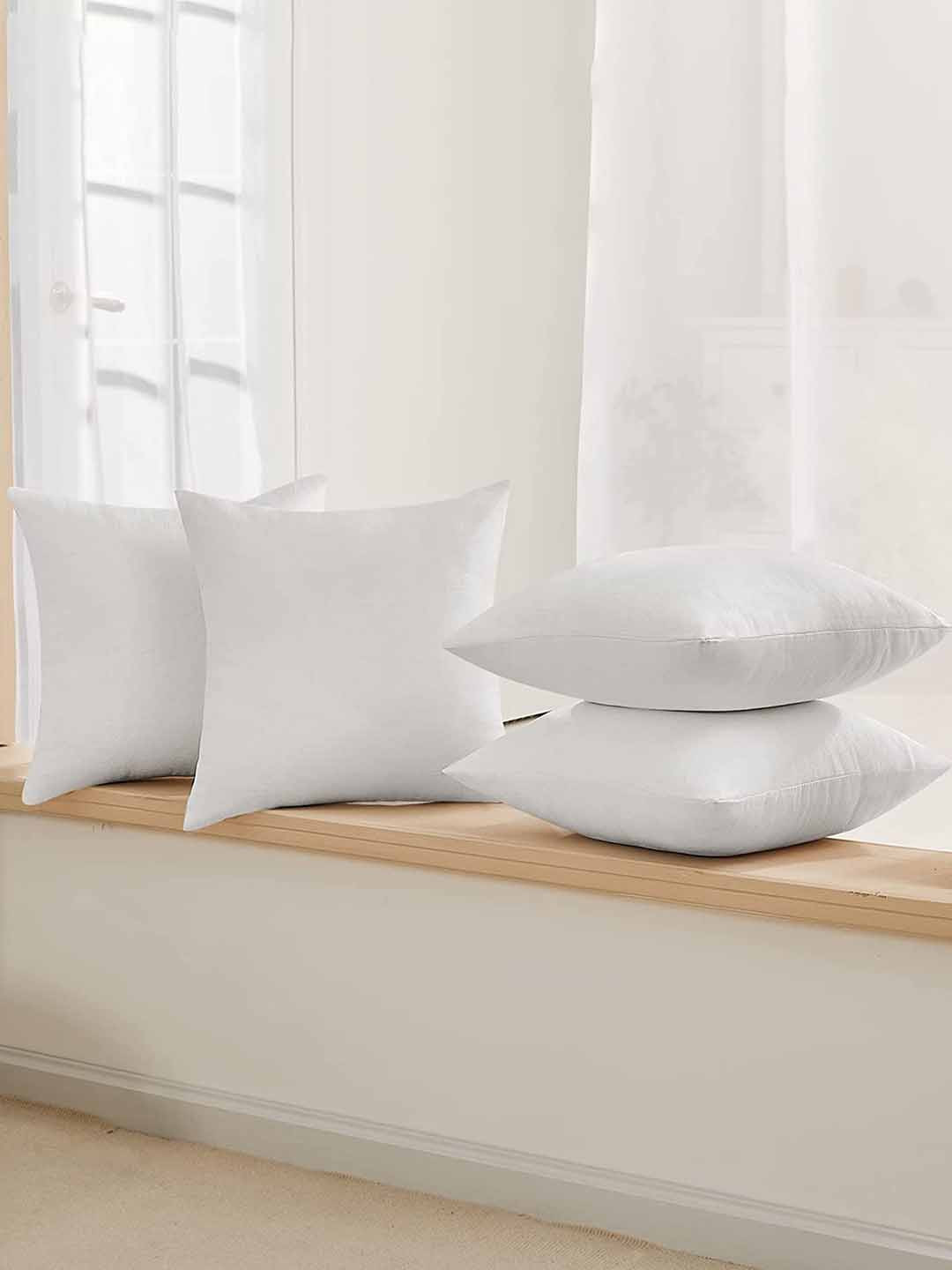 Bajo's Set Of 5 White Solid Cushion Fillers
