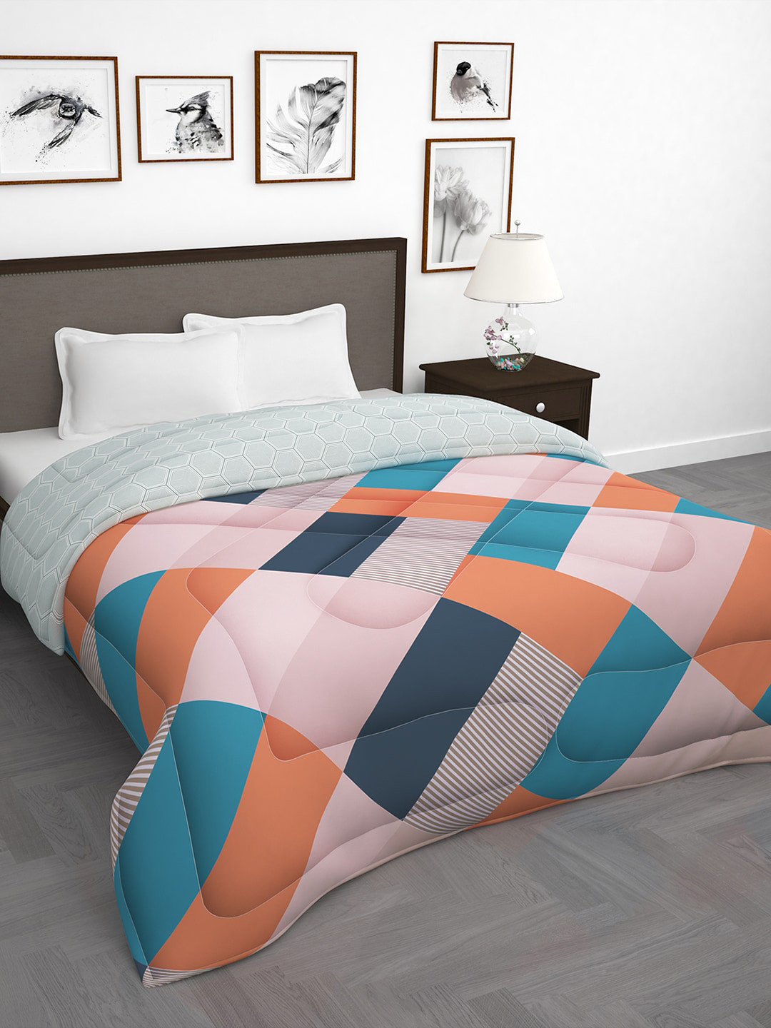 Story@home Pink & Orange Geometric 180 GSM AC Room Reversible Double Bed Comforter