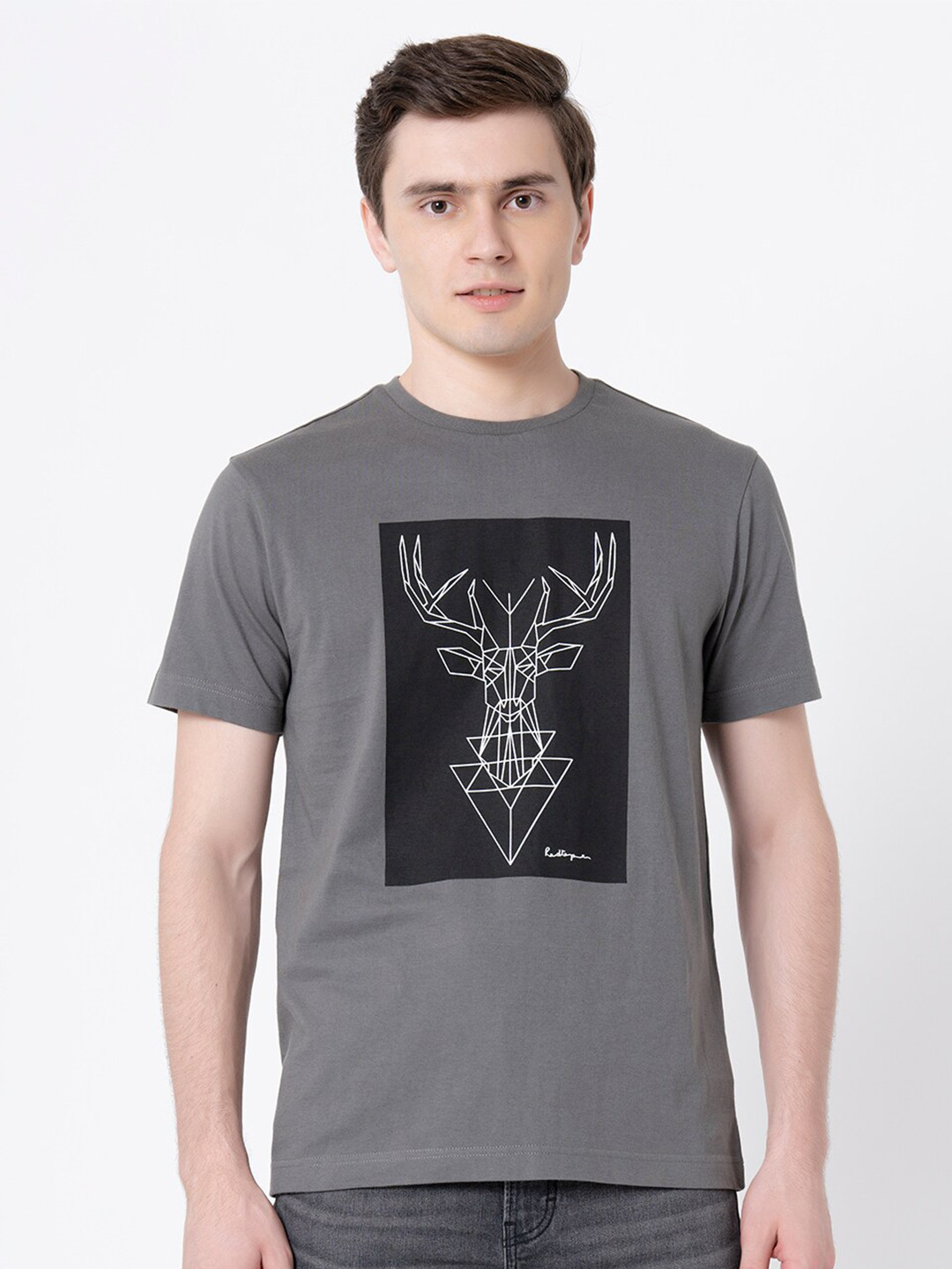 Red Tape Men Grey Graphic Printed T-shirt
