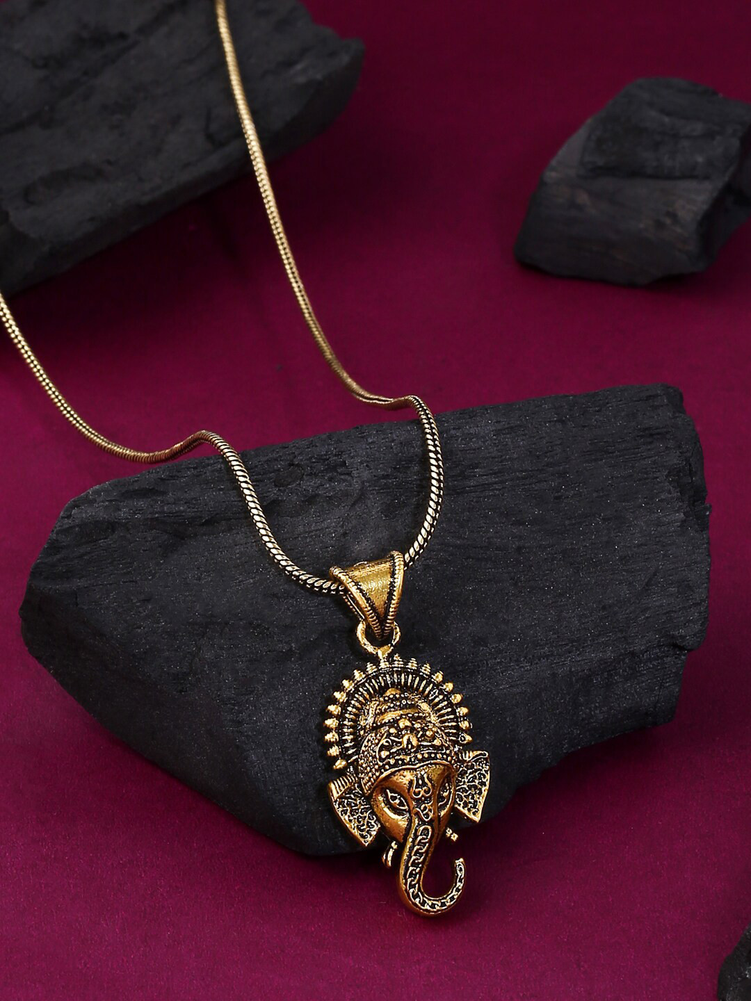 Natures Buggy Men Gold-Toned Brass Gold-Plated Oxidised Chain