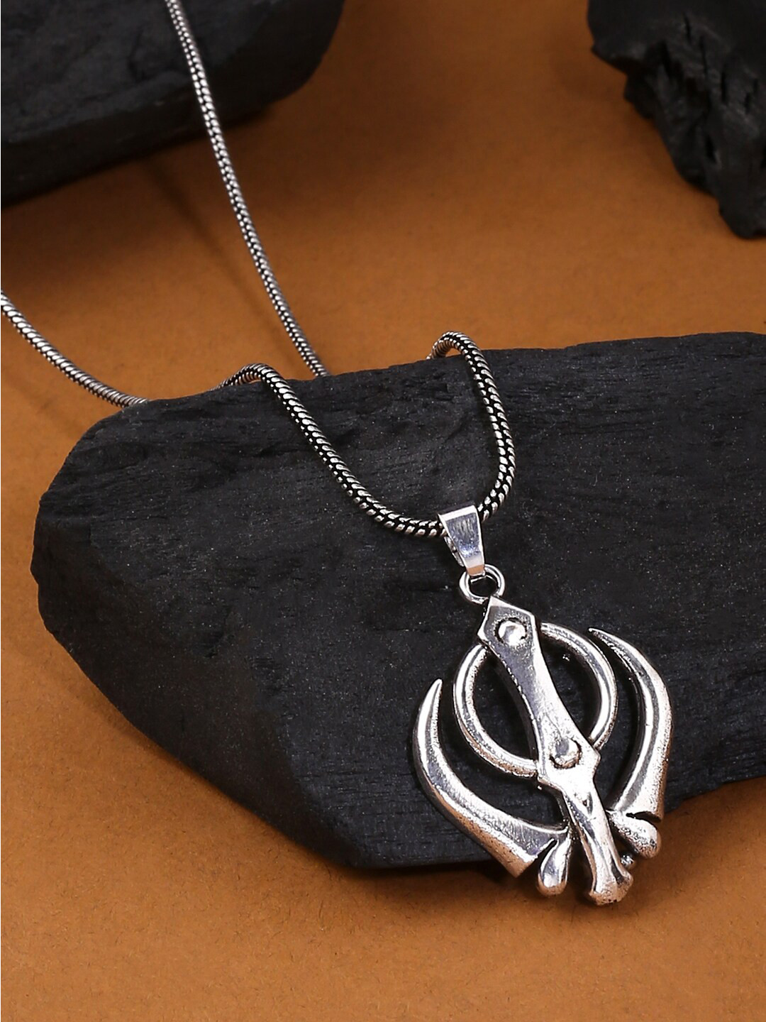 Natures Buggy Men Silver Necklace and Chains