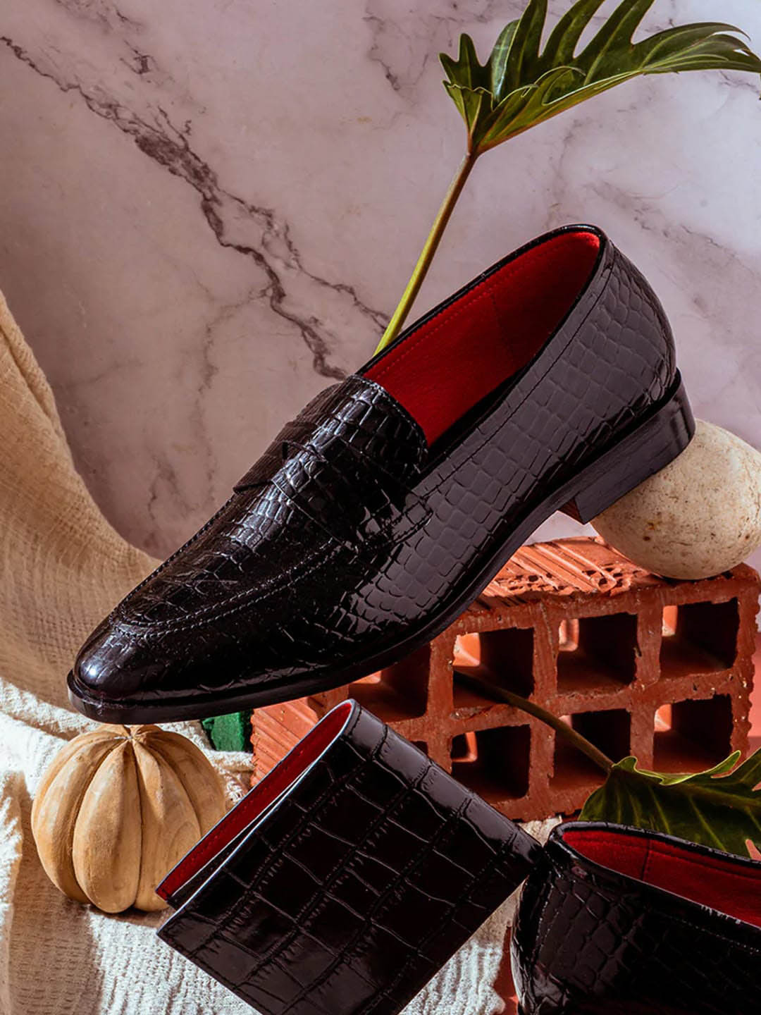 Saint G Mens Croco Embossed Black Leather Textured Formal Shoes