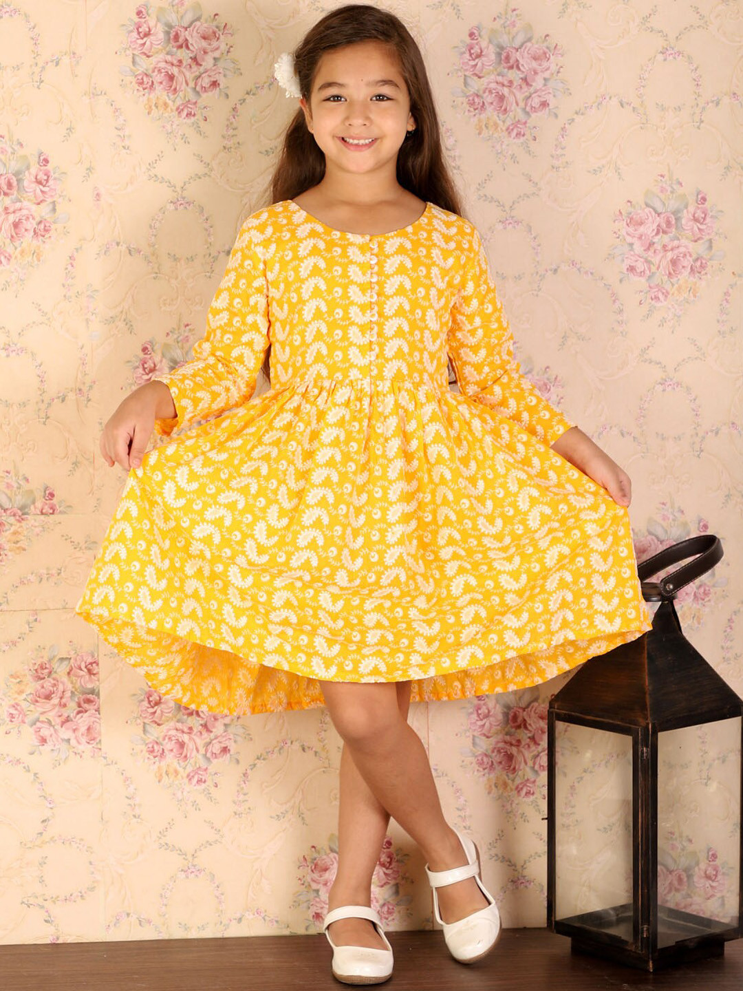 VASTRAMAY Girls Orange Cotton Fit & Flared Ethnic Dresses