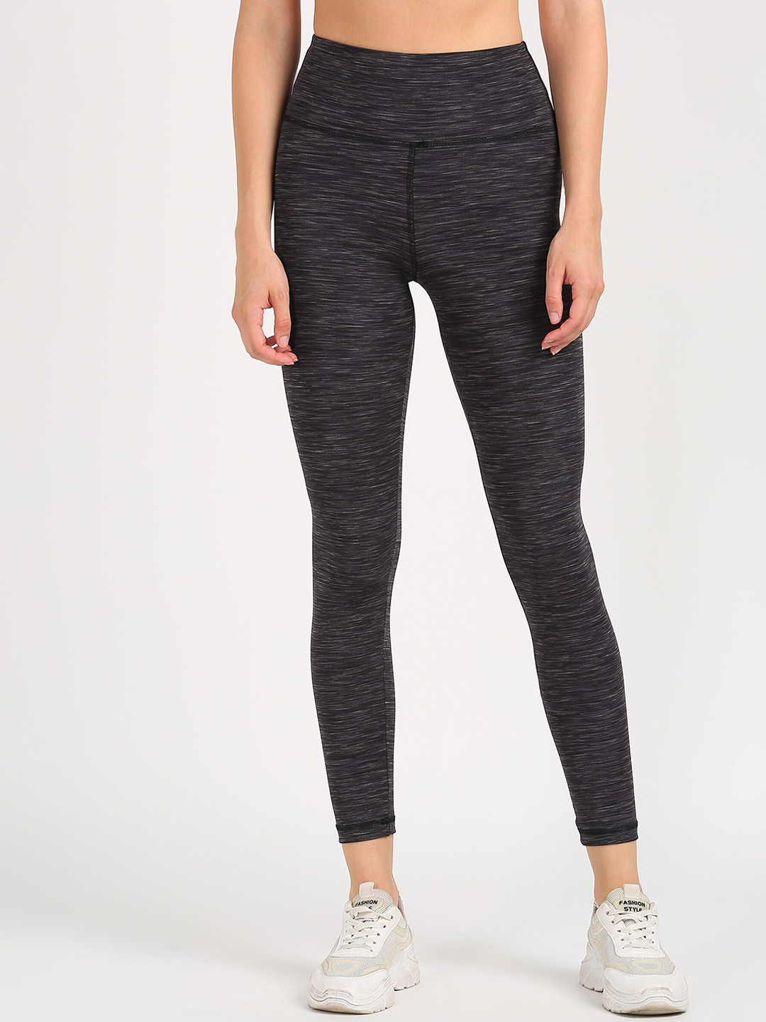 Rock Paper Scissors Women Black Solid Training Tights