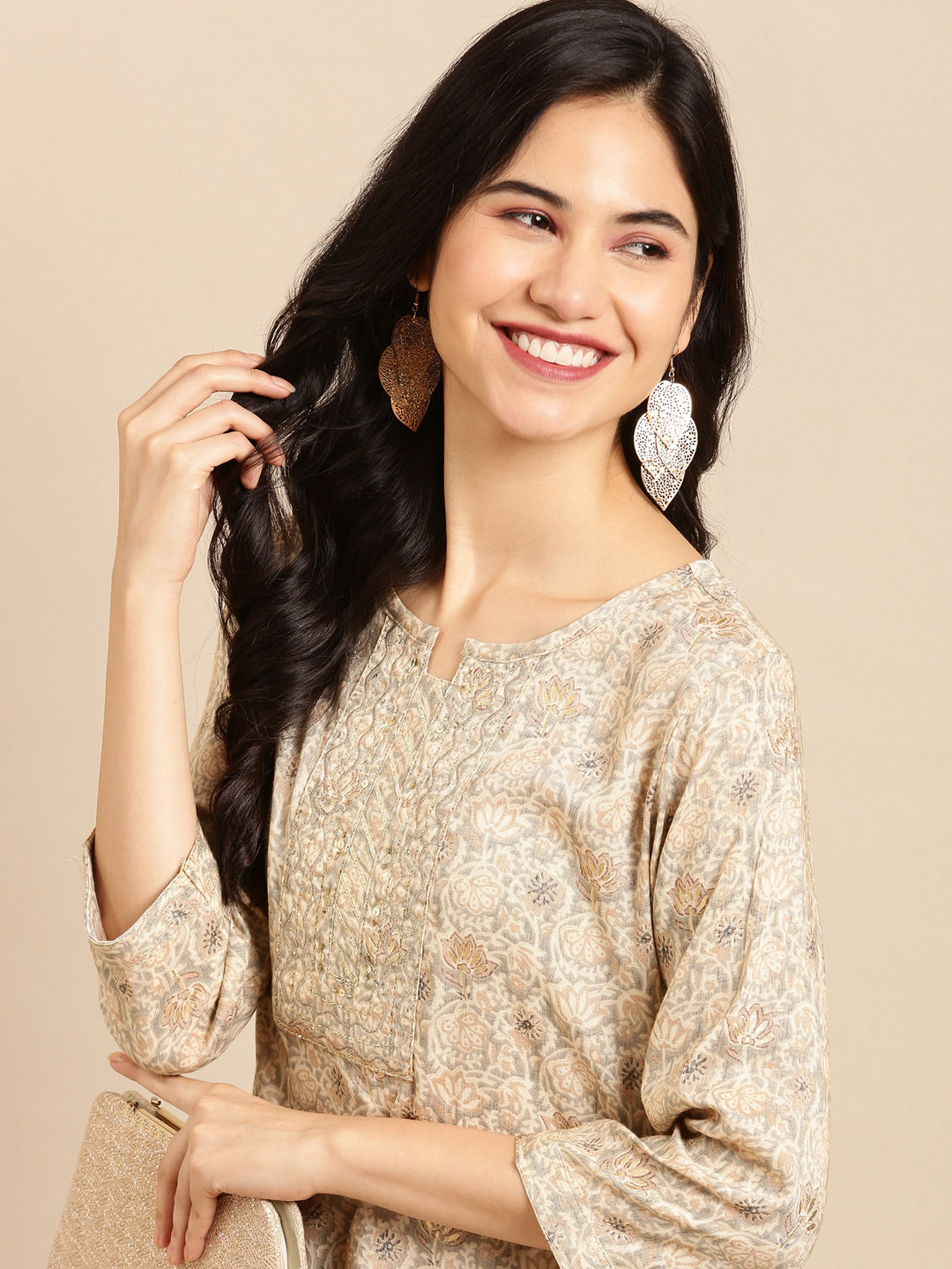 SHOWOFFFF Women Beige Kurta