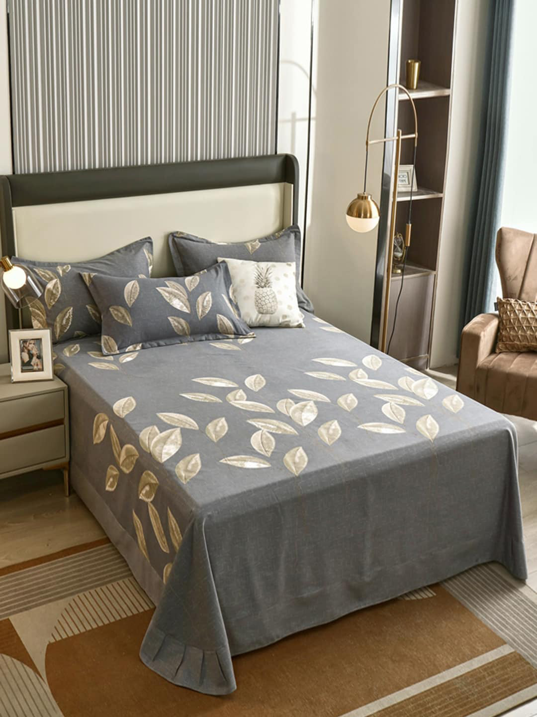 JC HOME Grey Leaf Pure Cotton 220 TC Double Fine Bedsheet with 2 Pillow Covers-91 x 59 inches