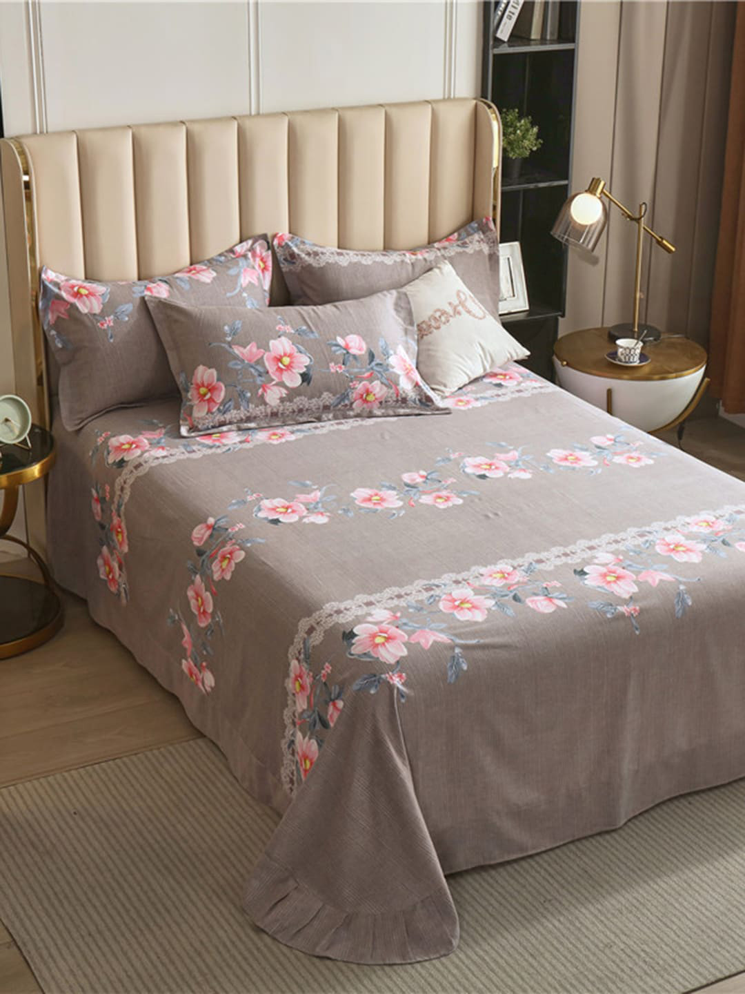 JC HOME Grey & Pink Floral Queen Bedsheet with 2 Pillow Covers