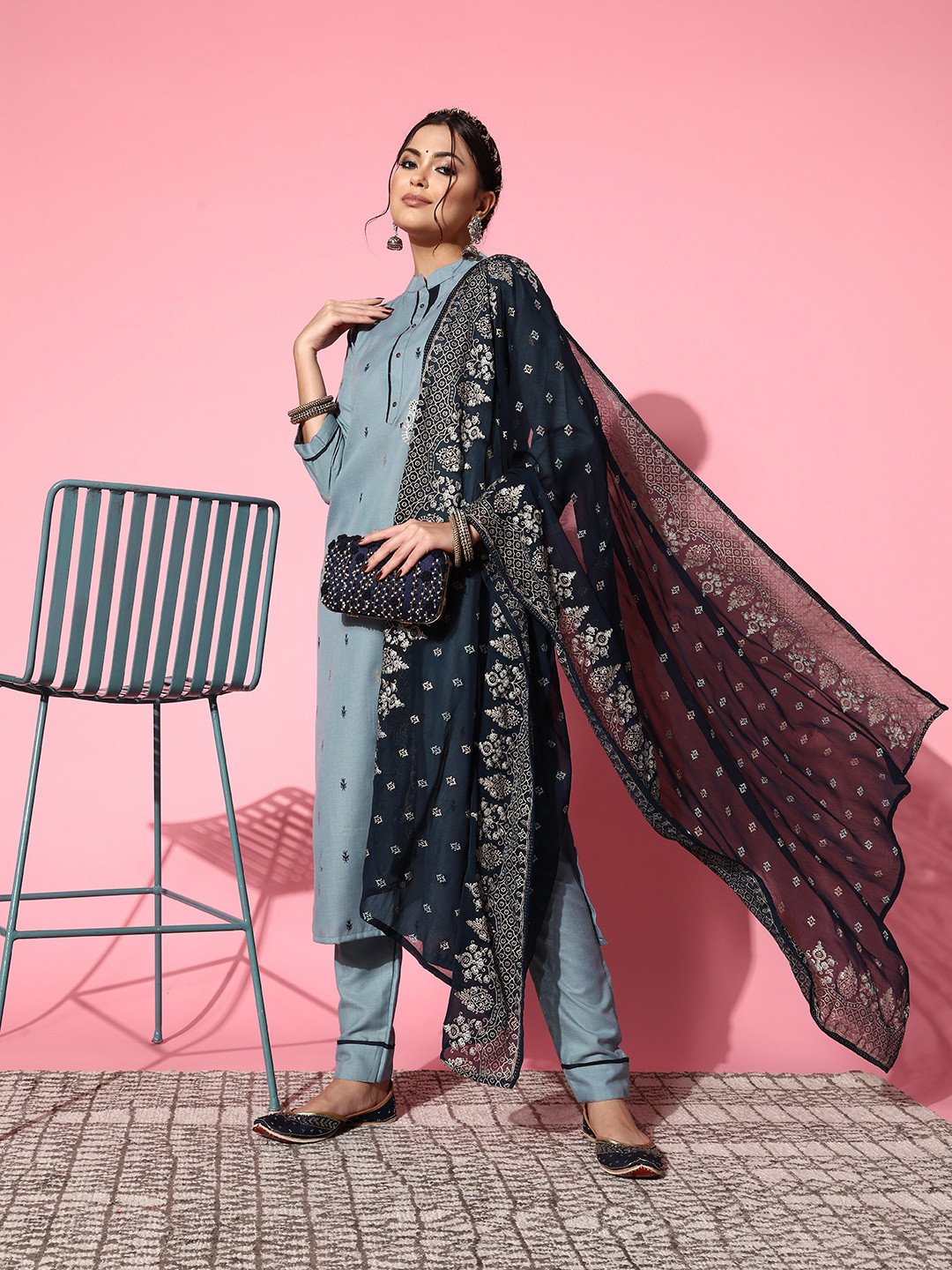 SheWill Women Floral Cotton Blend New Neckline Kurta Set