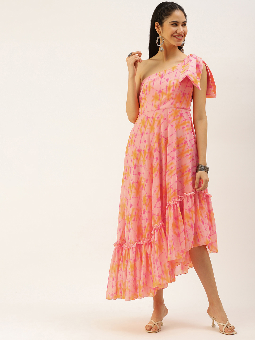 Ethnovog Peach-Coloured  Yellow Geometric Digital Print Georgette A-Line Midi Dress